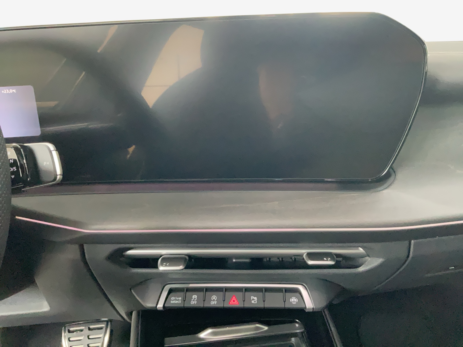 AUDI Q3 SUV 110 kW TFSI S tronic-image-10