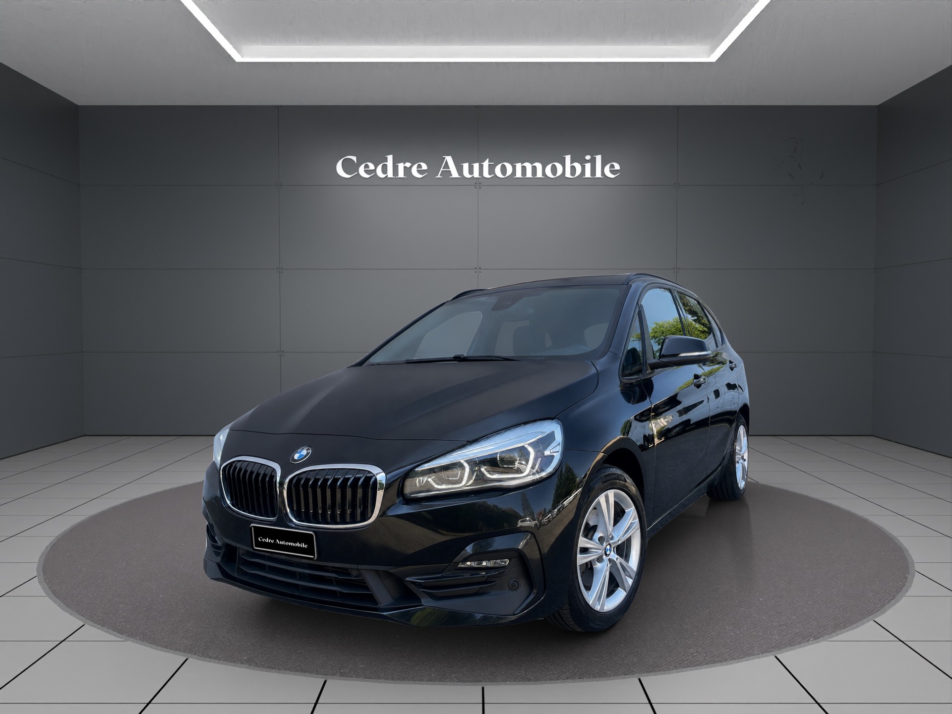 BMW 218d xDrive Active Tourer Steptronic Sport Line-image-1