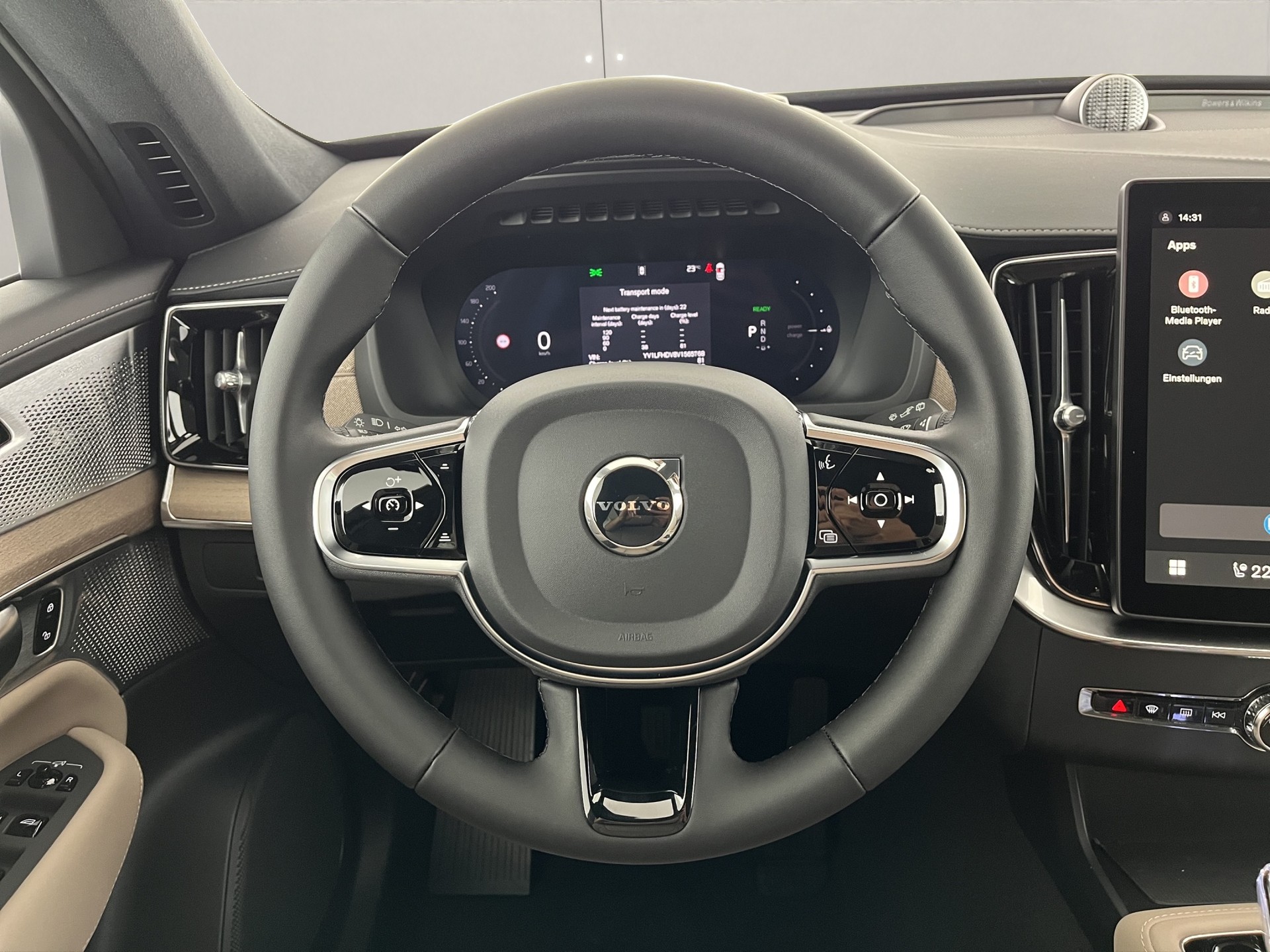 VOLVO XC90 2.0 T8 TE Ultra Bright eAWD-image-10