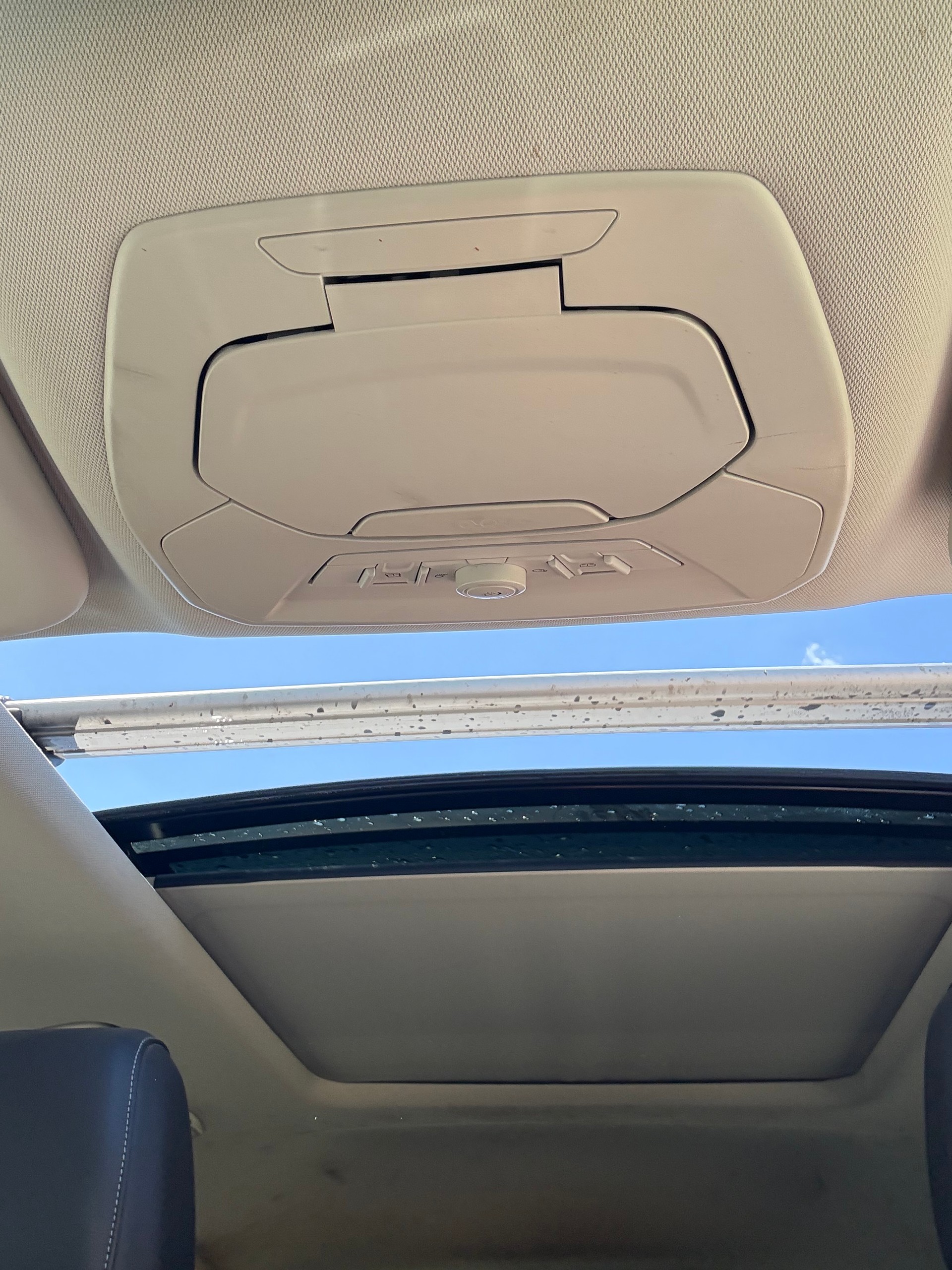 FORD Kuga 2.0 TDCi Titanium S 4WD PowerShift-image-8