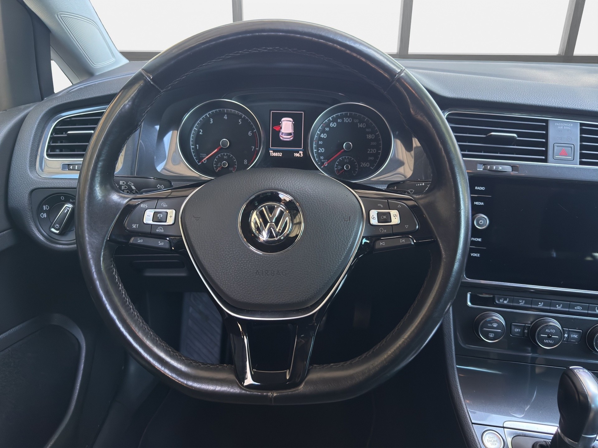 VW Golf 1.4 TSI Comfortline DSG-image-8