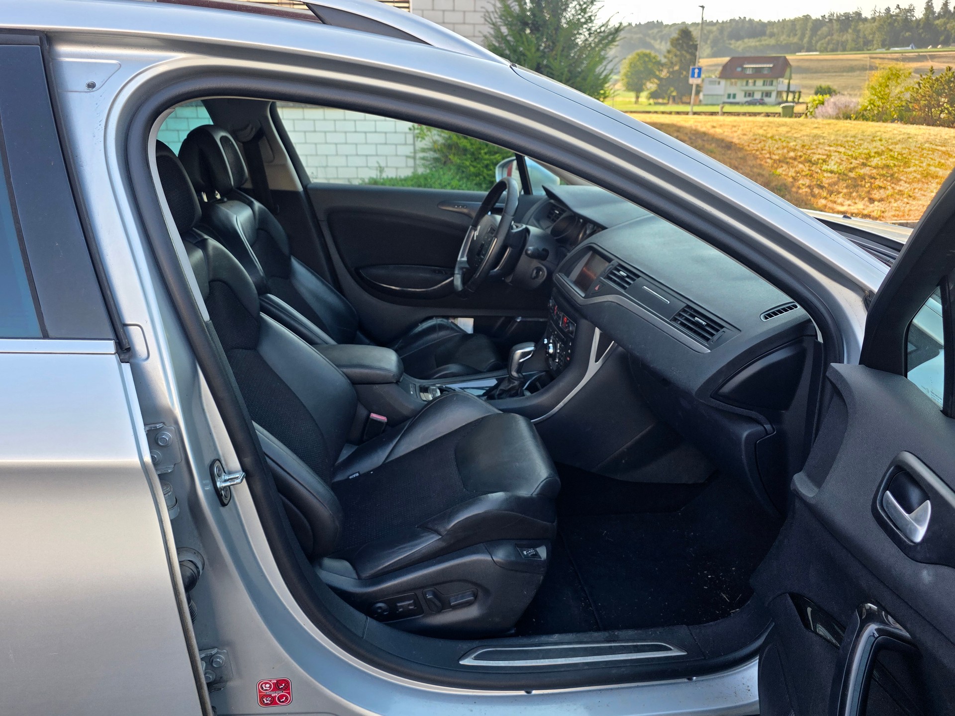 CITROEN C5 Tourer 2.0 HDi Exclusive Automatic-image-5