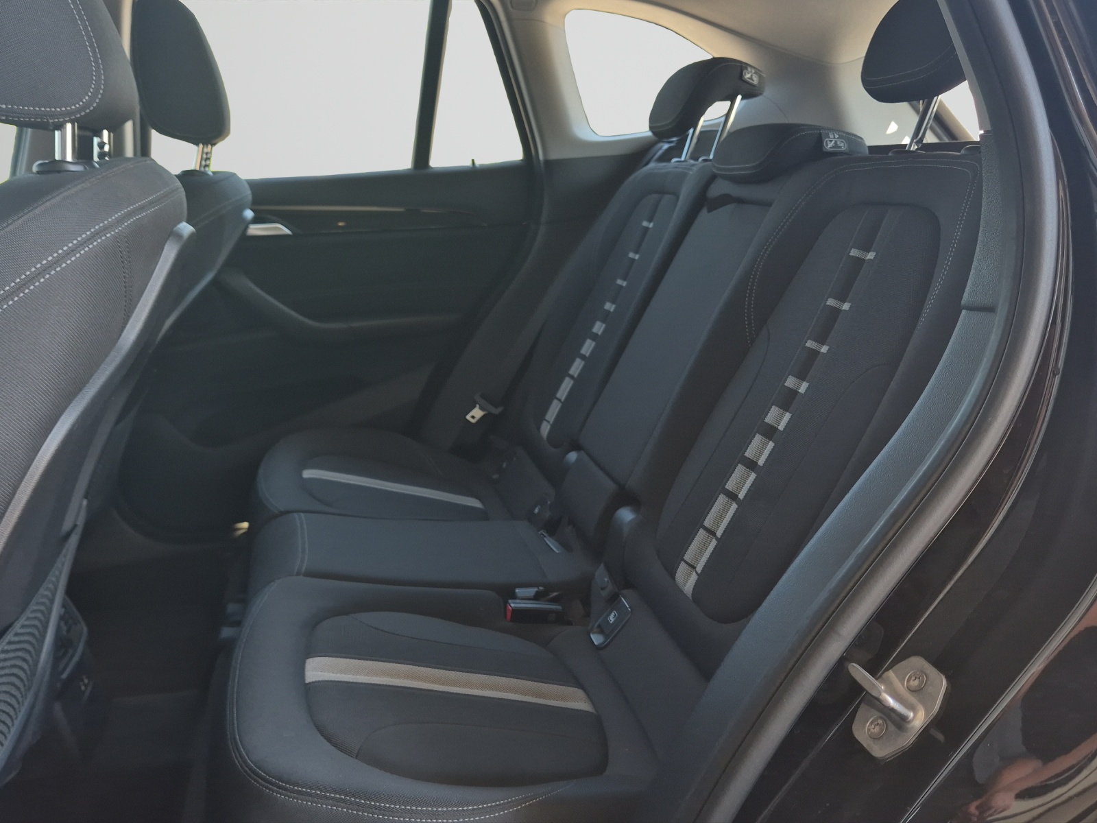 BMW X1 xDrive 18d Steptronic-image-11
