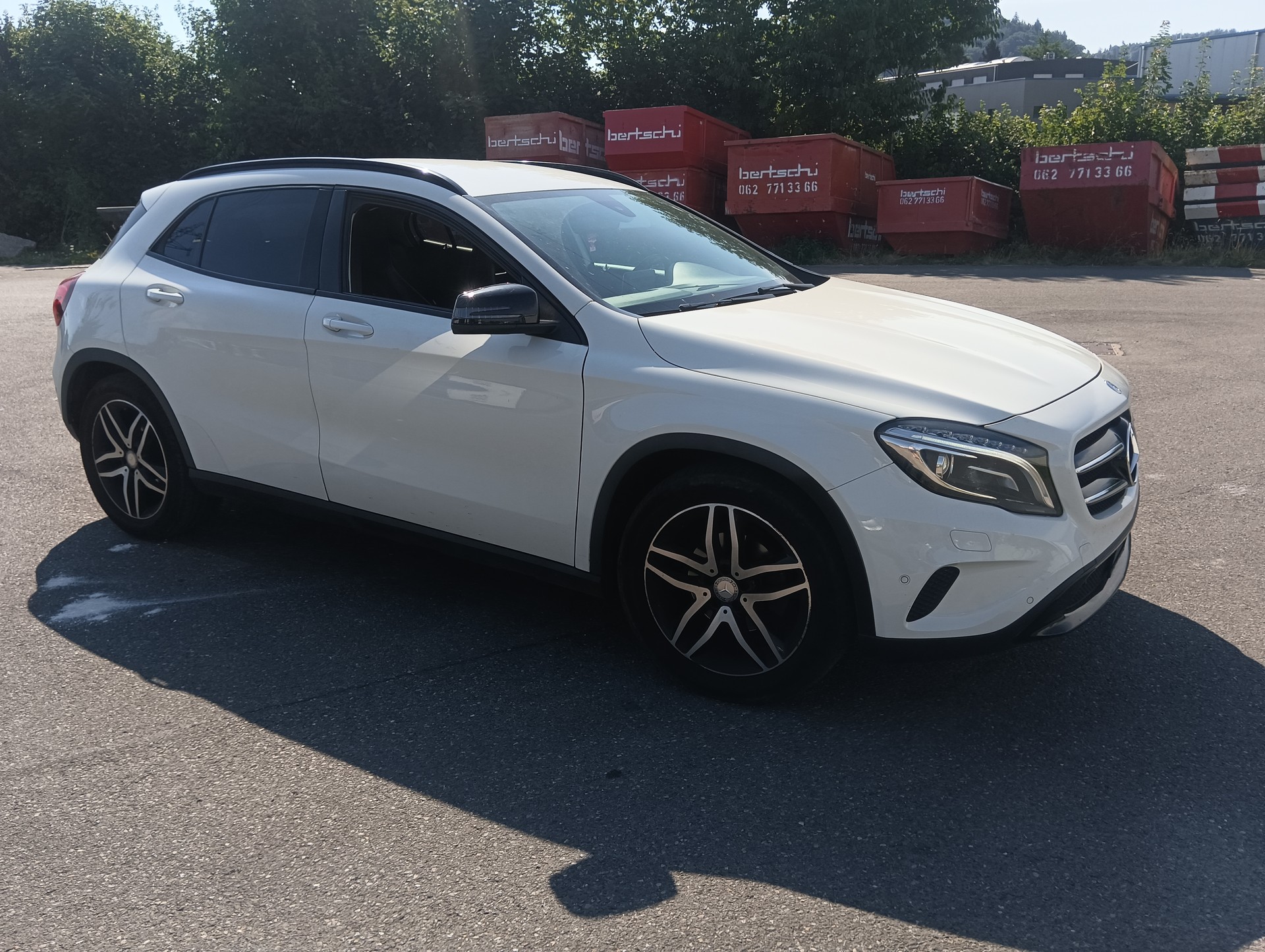 MERCEDES-BENZ GLA 200 CDI Swiss Star Edition 4Matic 7G-DCT-image-5