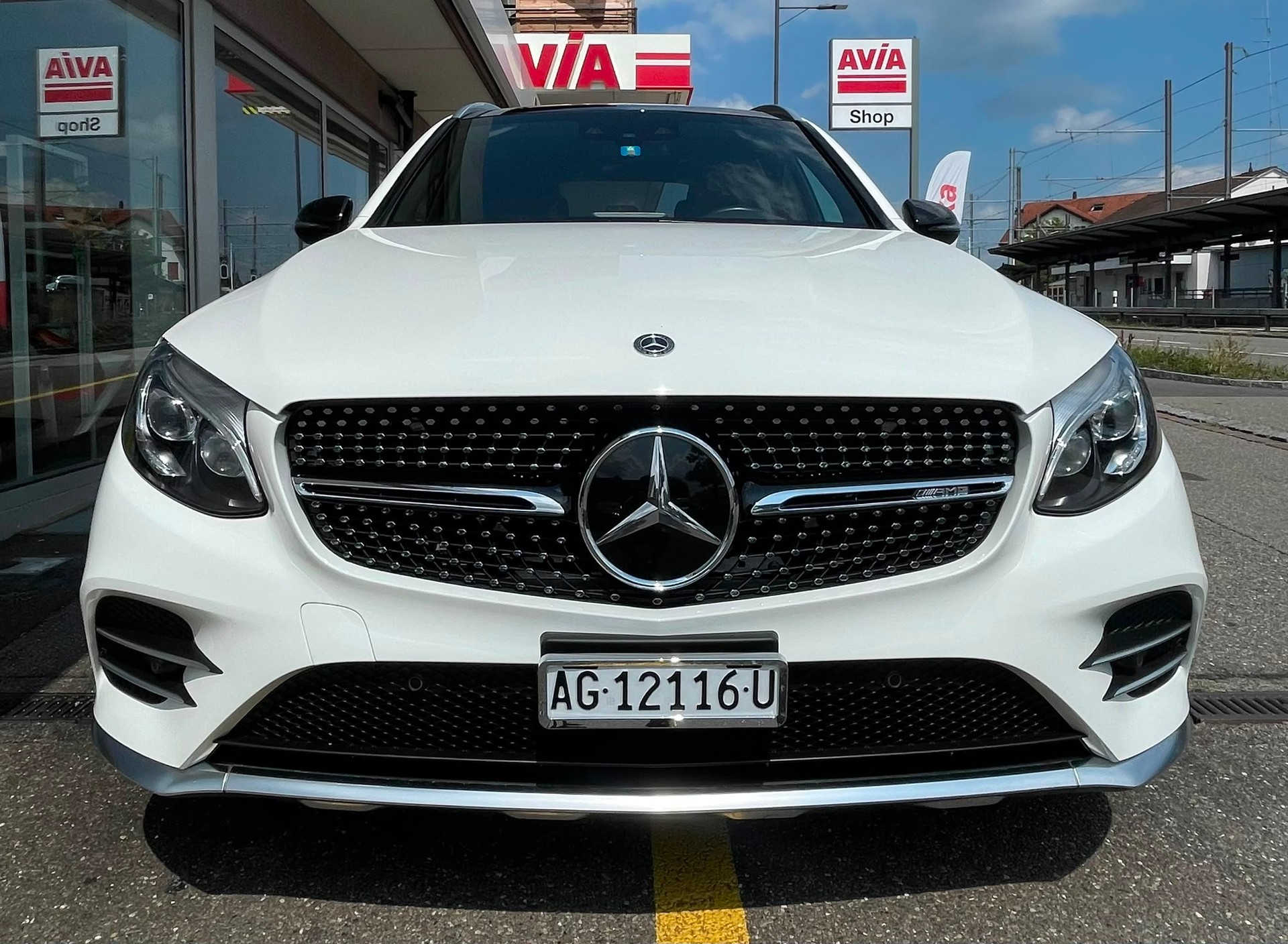 MERCEDES-BENZ GLC 43 AMG 4MATIC 9G-TRONIC | Panorama | Burmester | Fahrassistenz-image-1