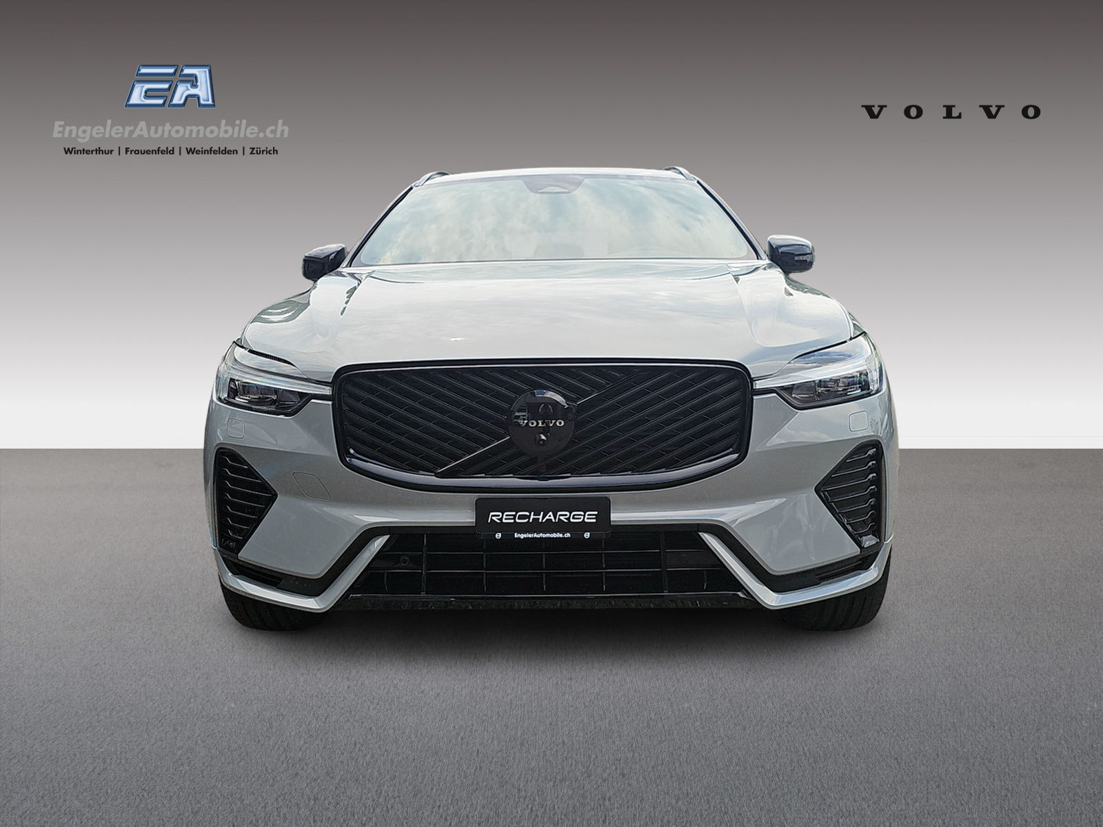 VOLVO XC60 T8 eAWD PluginHybrid Black Edition Geartronic-showroom-element-2