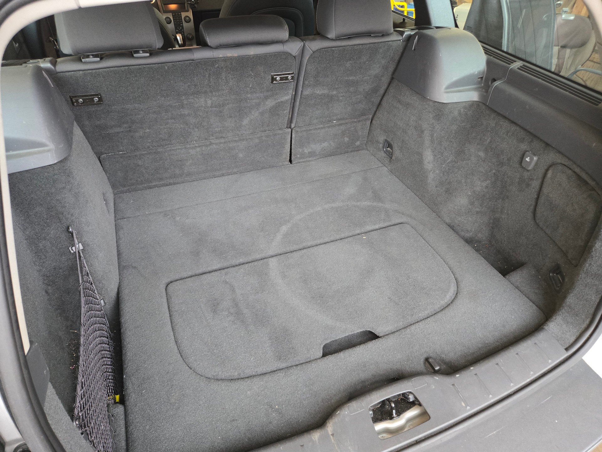 VOLVO V50 2.0 Momentum-image-11