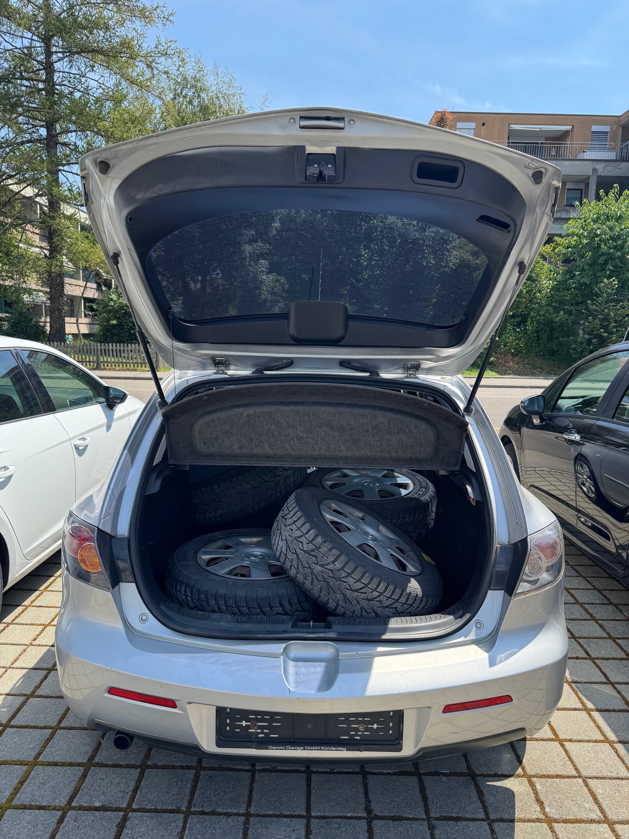 MAZDA 3 1.6 16V Exclusive — slika 5
