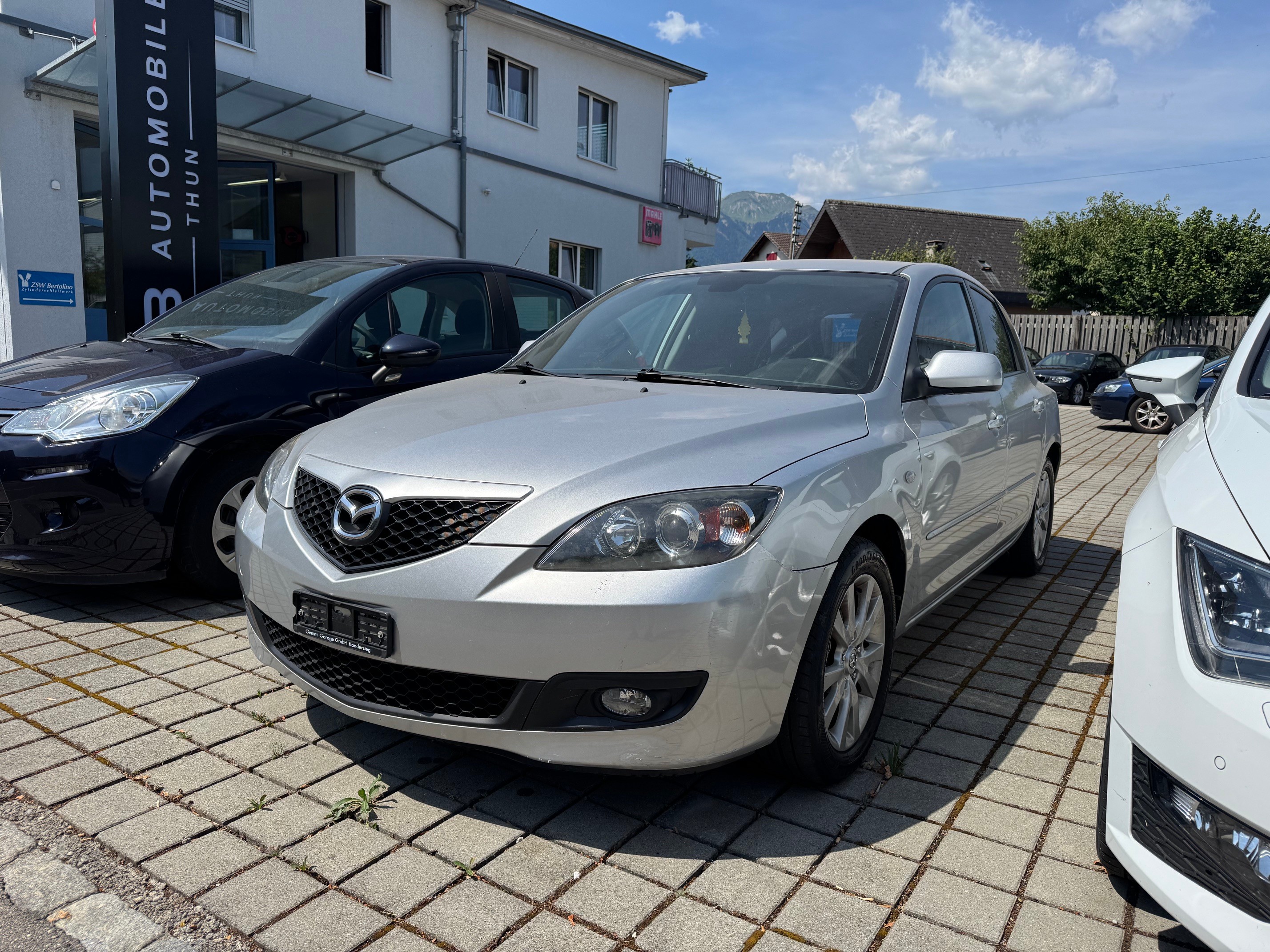 MAZDA 3 1.6 16V Exclusive — slika 1