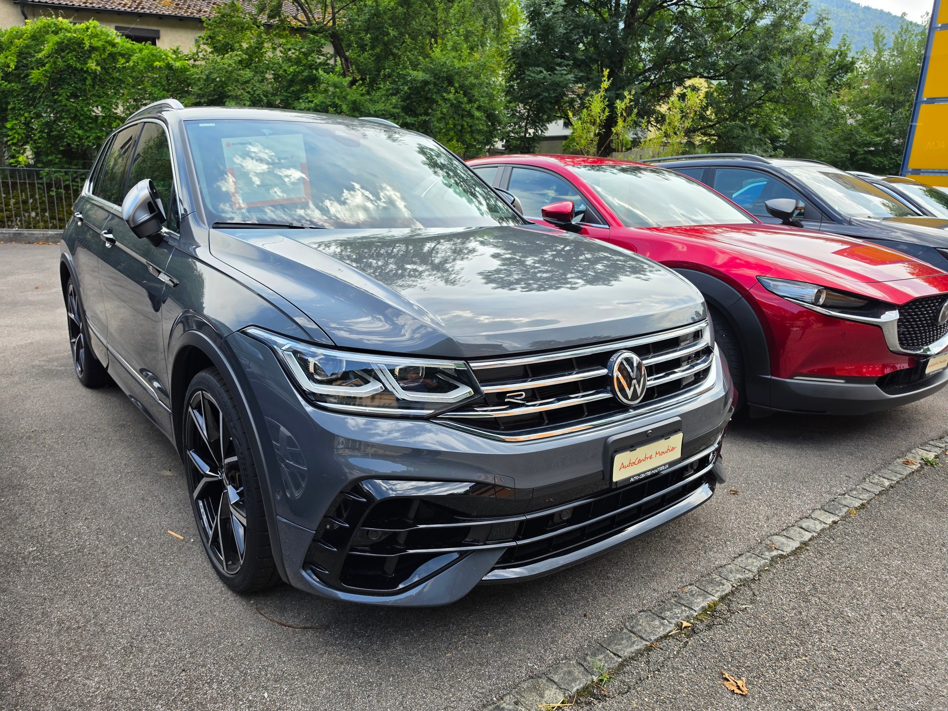 VW Tiguan 2.0TSI R 4Motion DSG-image-0