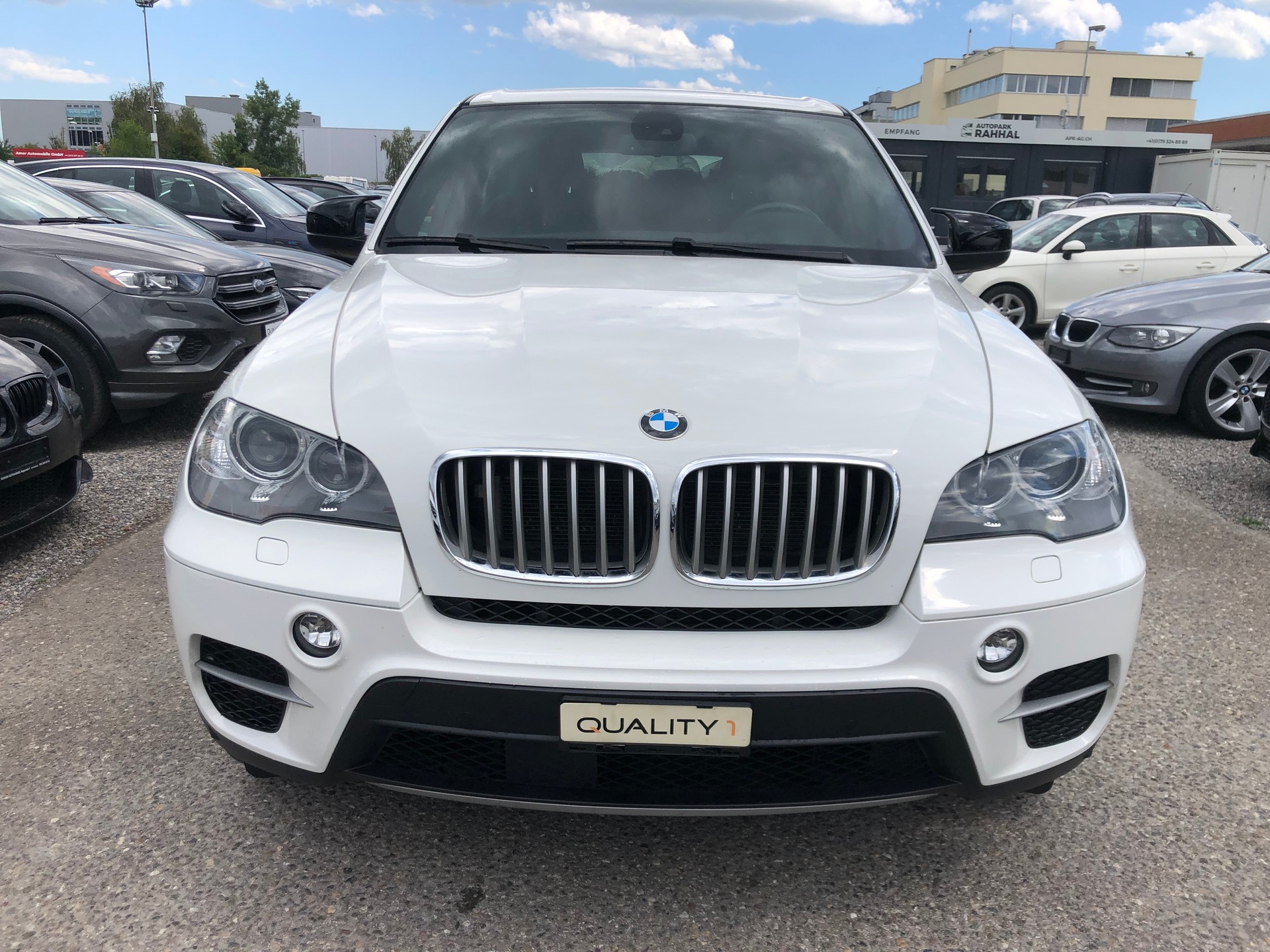 BMW X5 xDrive 50i Steptronic-image-1