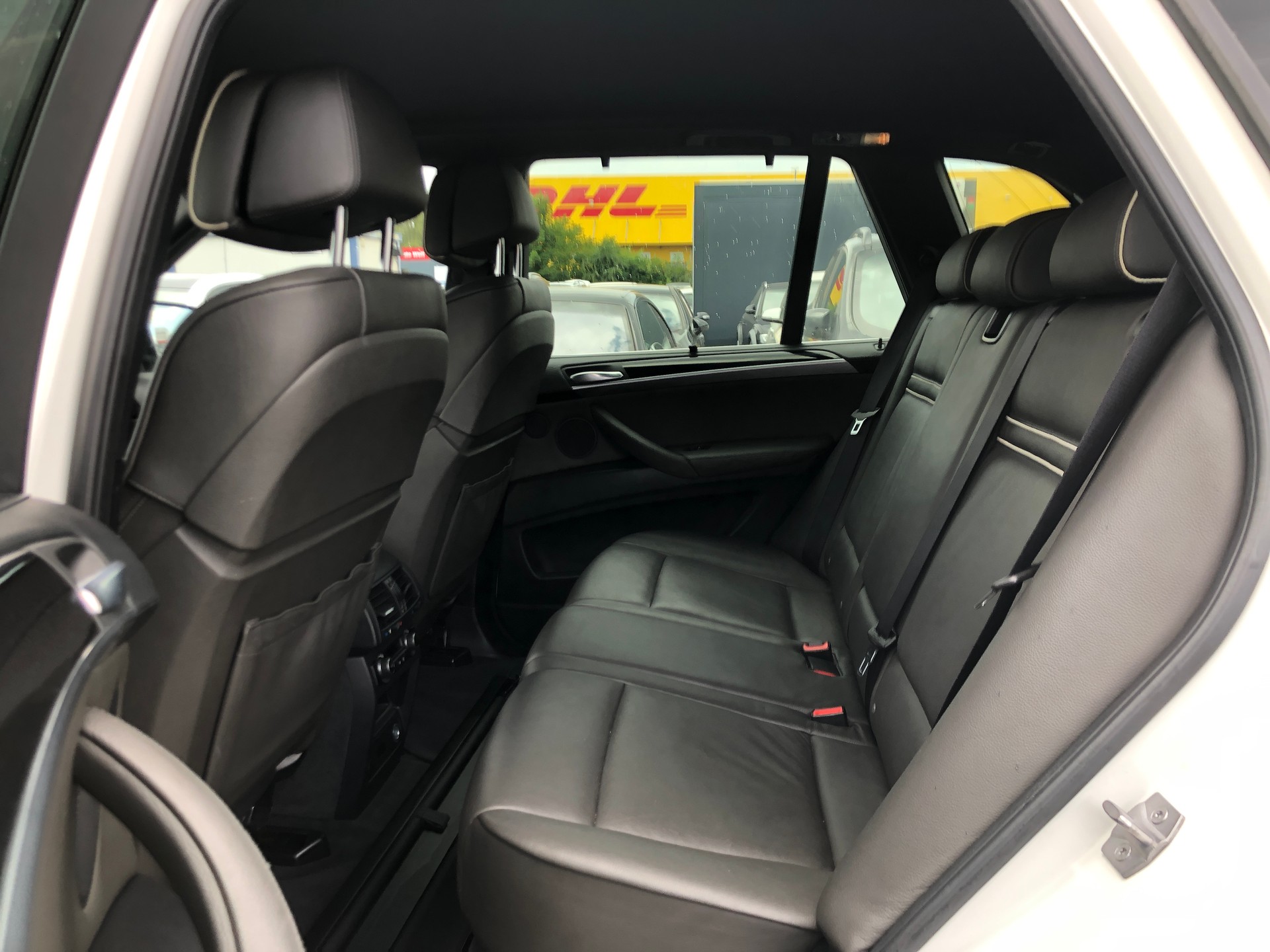 BMW X5 xDrive 50i Steptronic-image-6