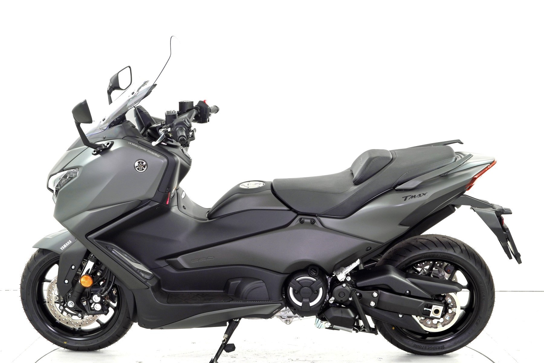 YAMAHA T-Max 560 ABS-image-4
