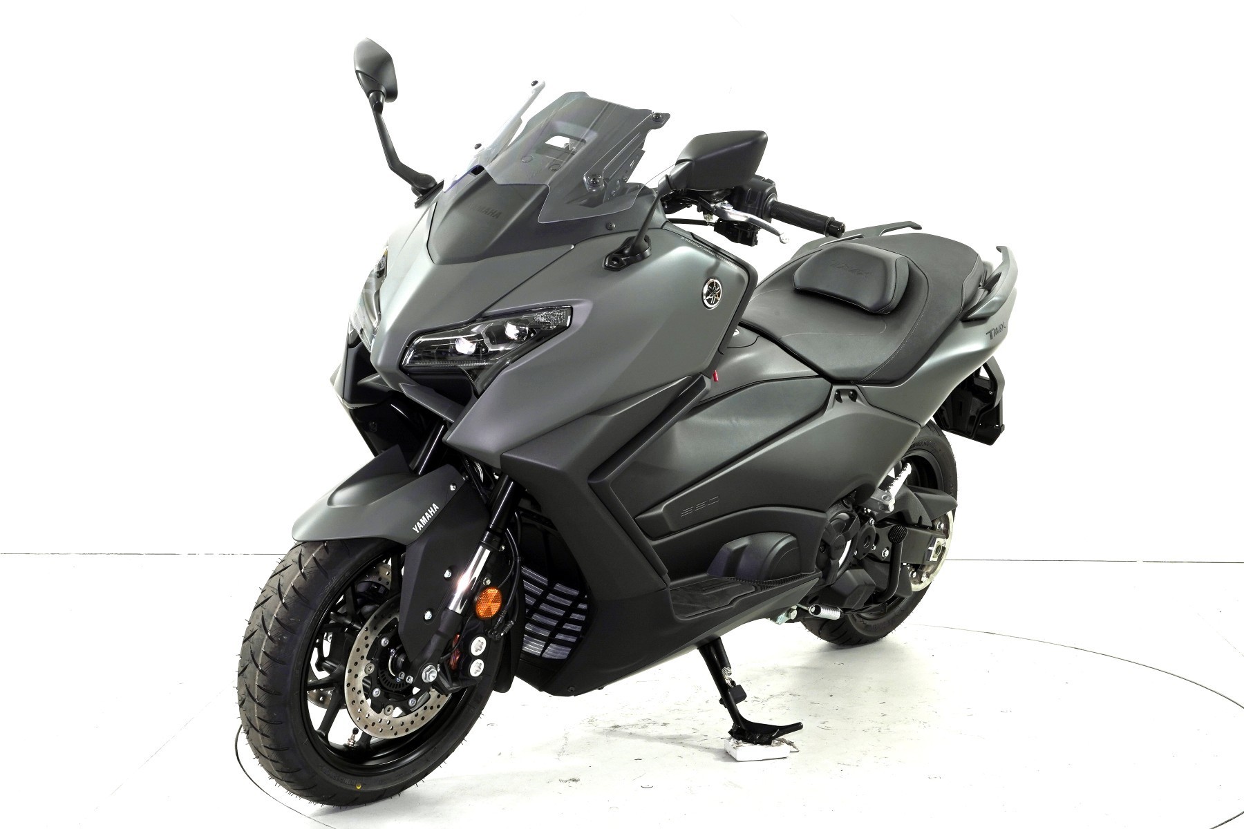 YAMAHA T-Max 560 ABS-showroom-element-2