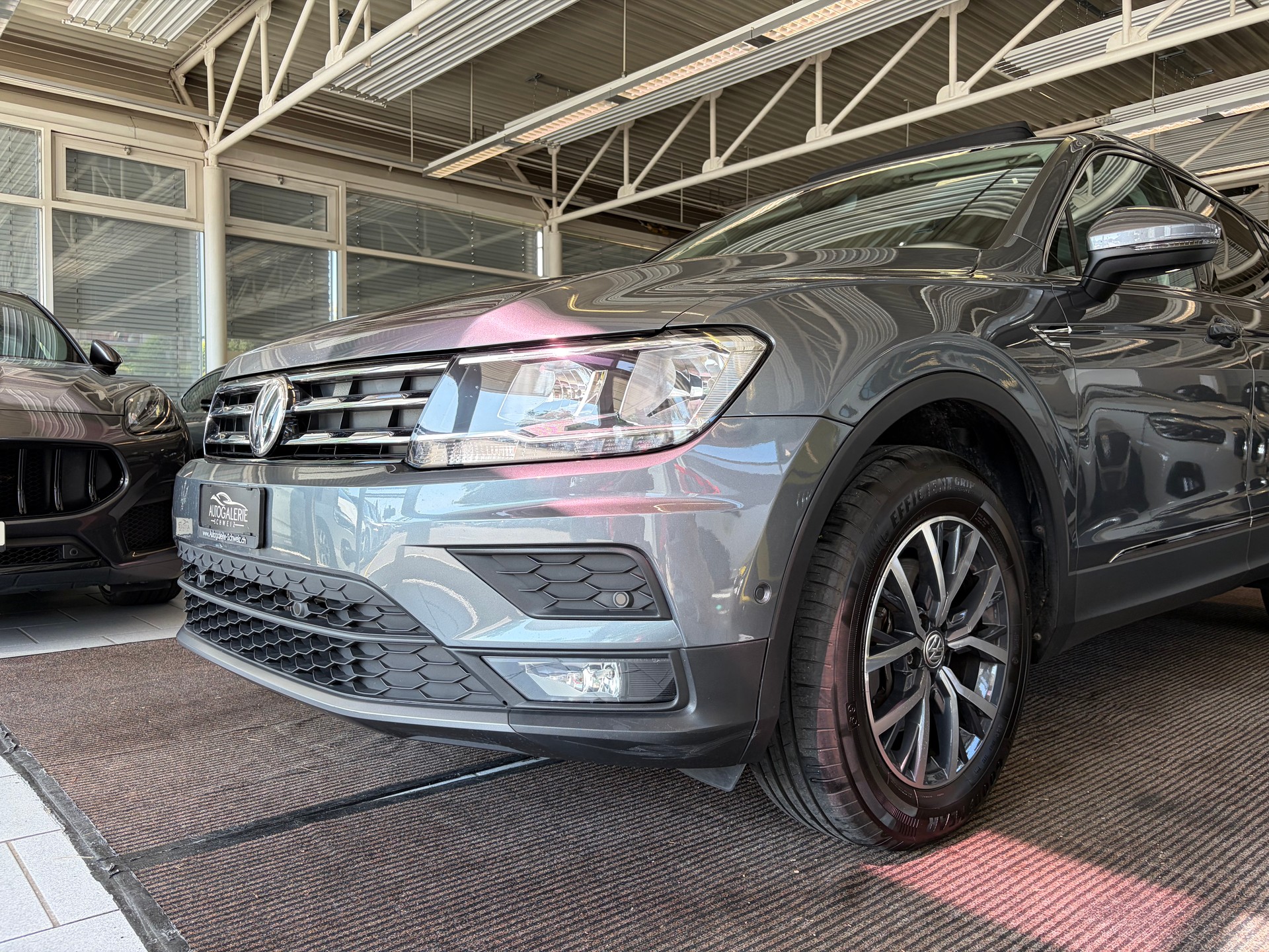 VW Tiguan Allspace 1.5TSI EVO Comfortline DSG | CH | Panorama | Leder Vienna | 7 Sitzer | -image-37