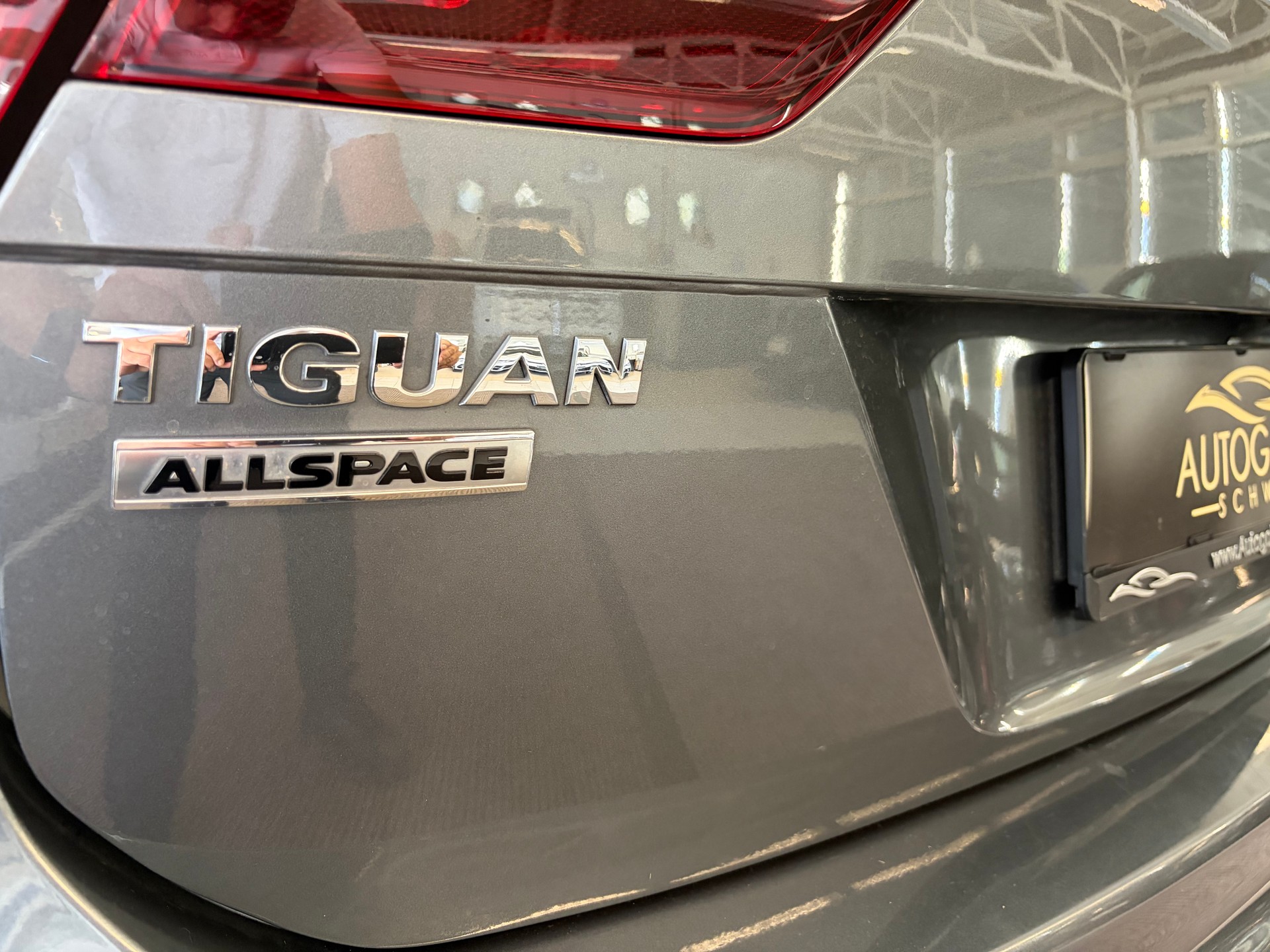 VW Tiguan Allspace 1.5TSI EVO Comfortline DSG | CH | Panorama | Leder Vienna | 7 Sitzer | -image-28