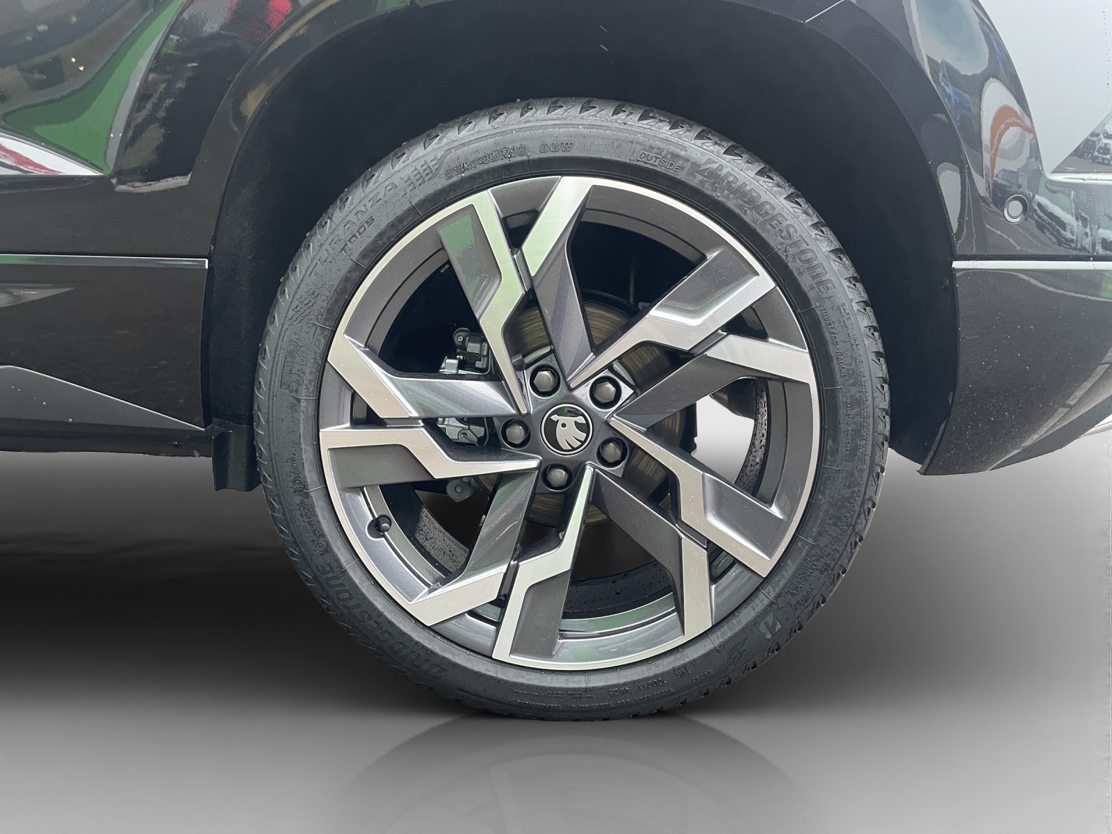 SKODA Karoq SL 2.0TSI 190PS 7DSG 4X4-image-16