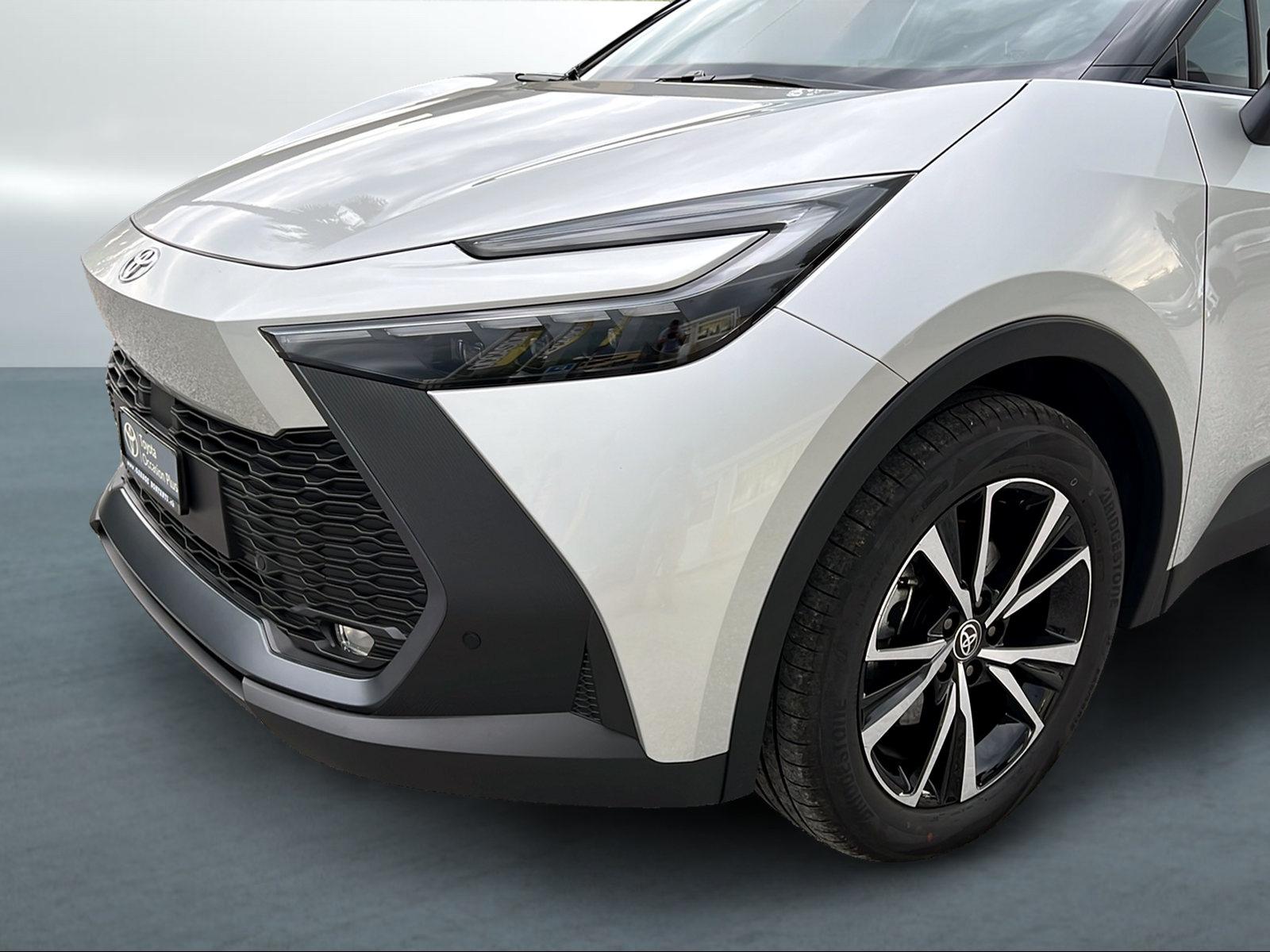 TOYOTA C-HR 2.0 PHEV Swiss Edition-image-10