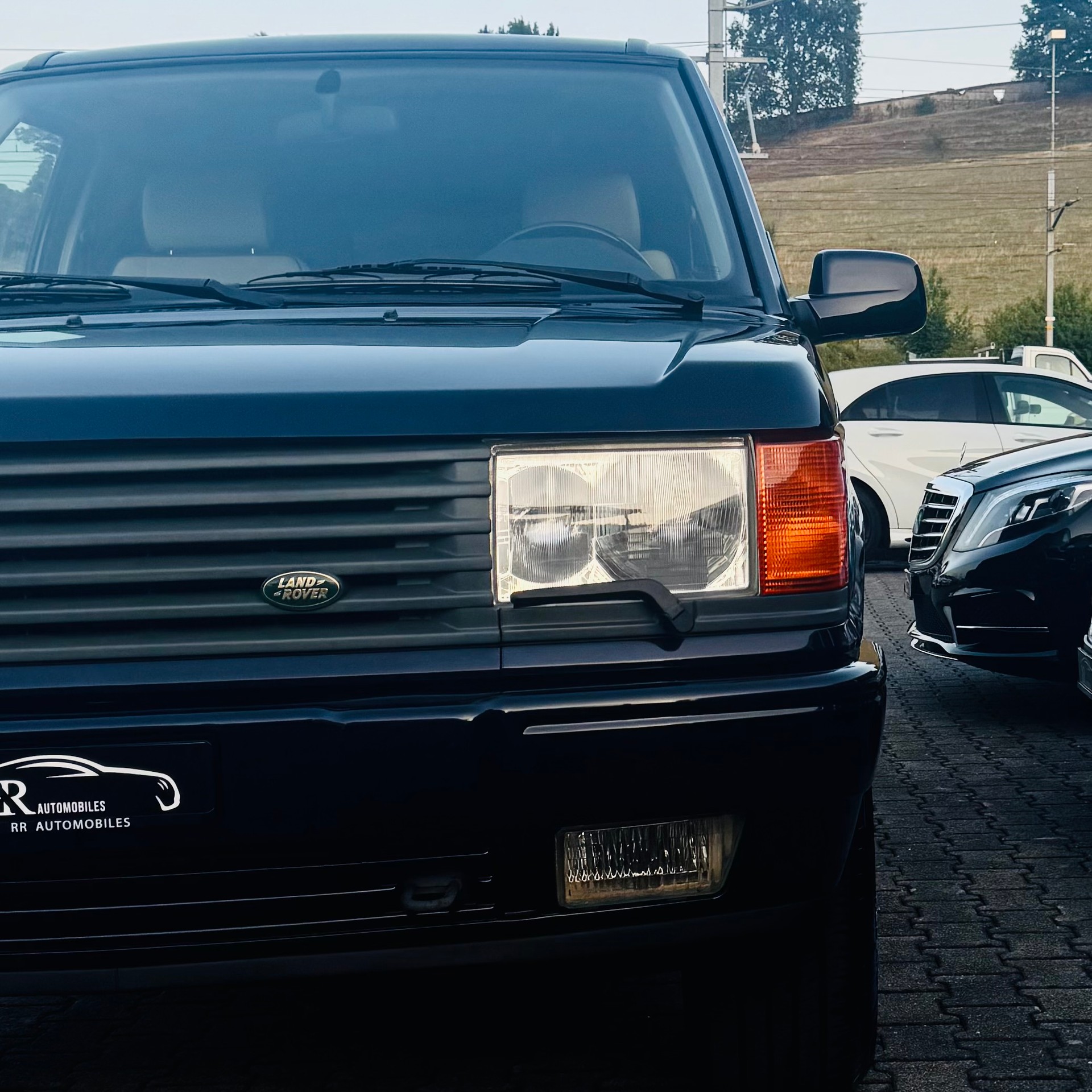 LAND ROVER 4.6 HSE Autobiography LE Anniversary-image-27