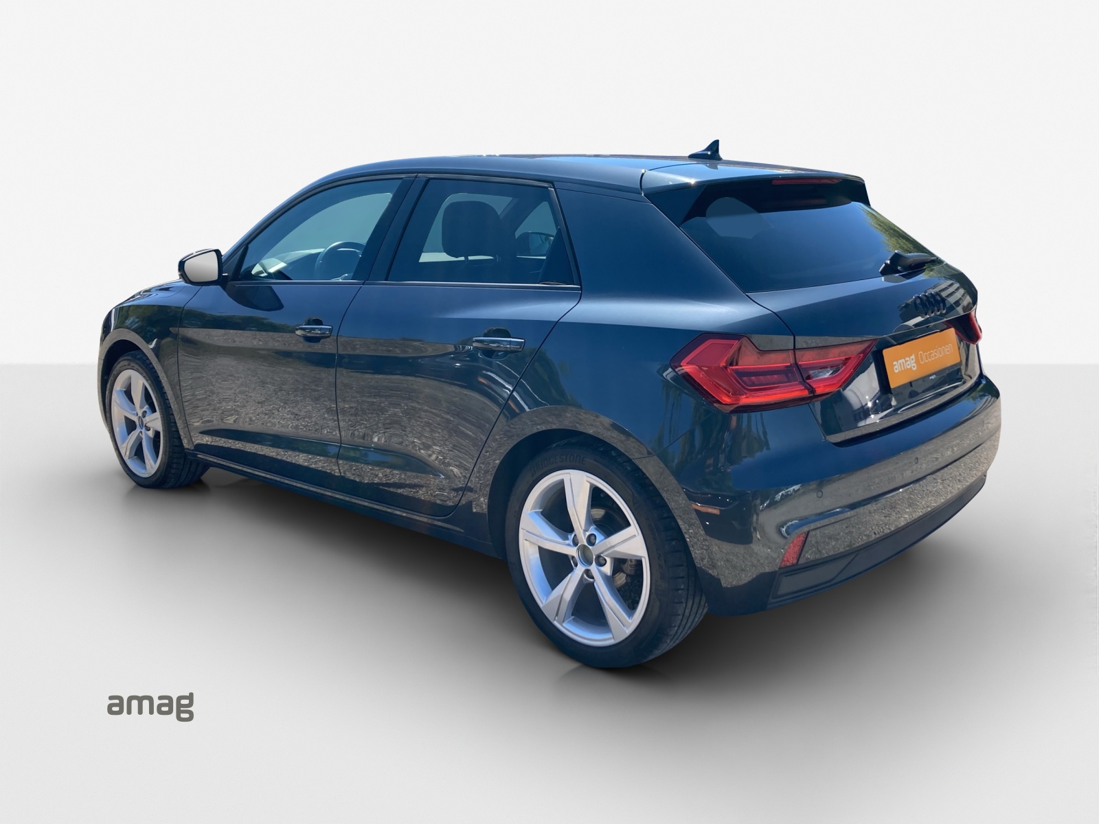 AUDI A1 Sportback 30 TFSI S Line Attraction S-tronic-showroom-element-2