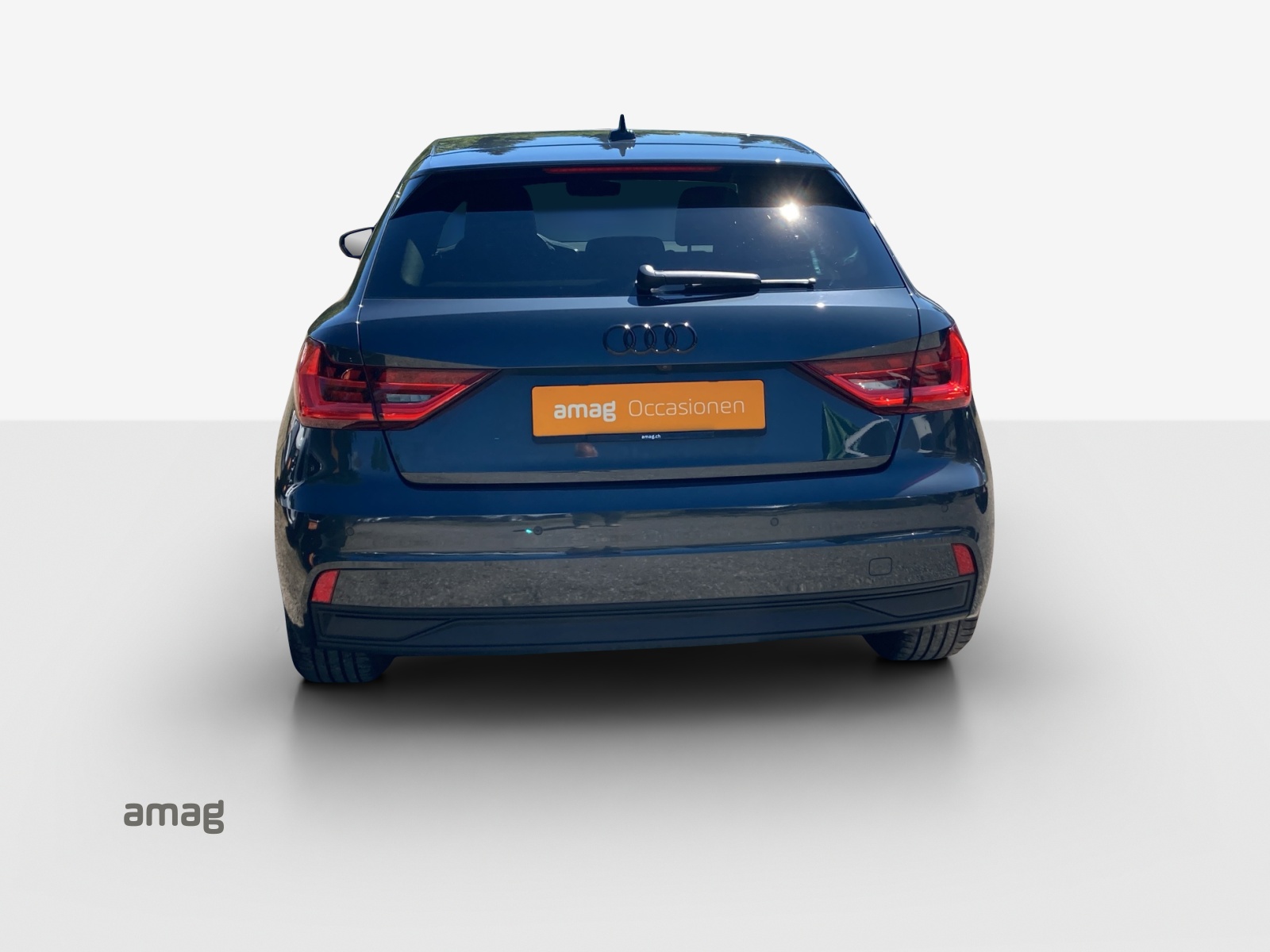 AUDI A1 Sportback 30 TFSI S Line Attraction S-tronic-showroom-element-3