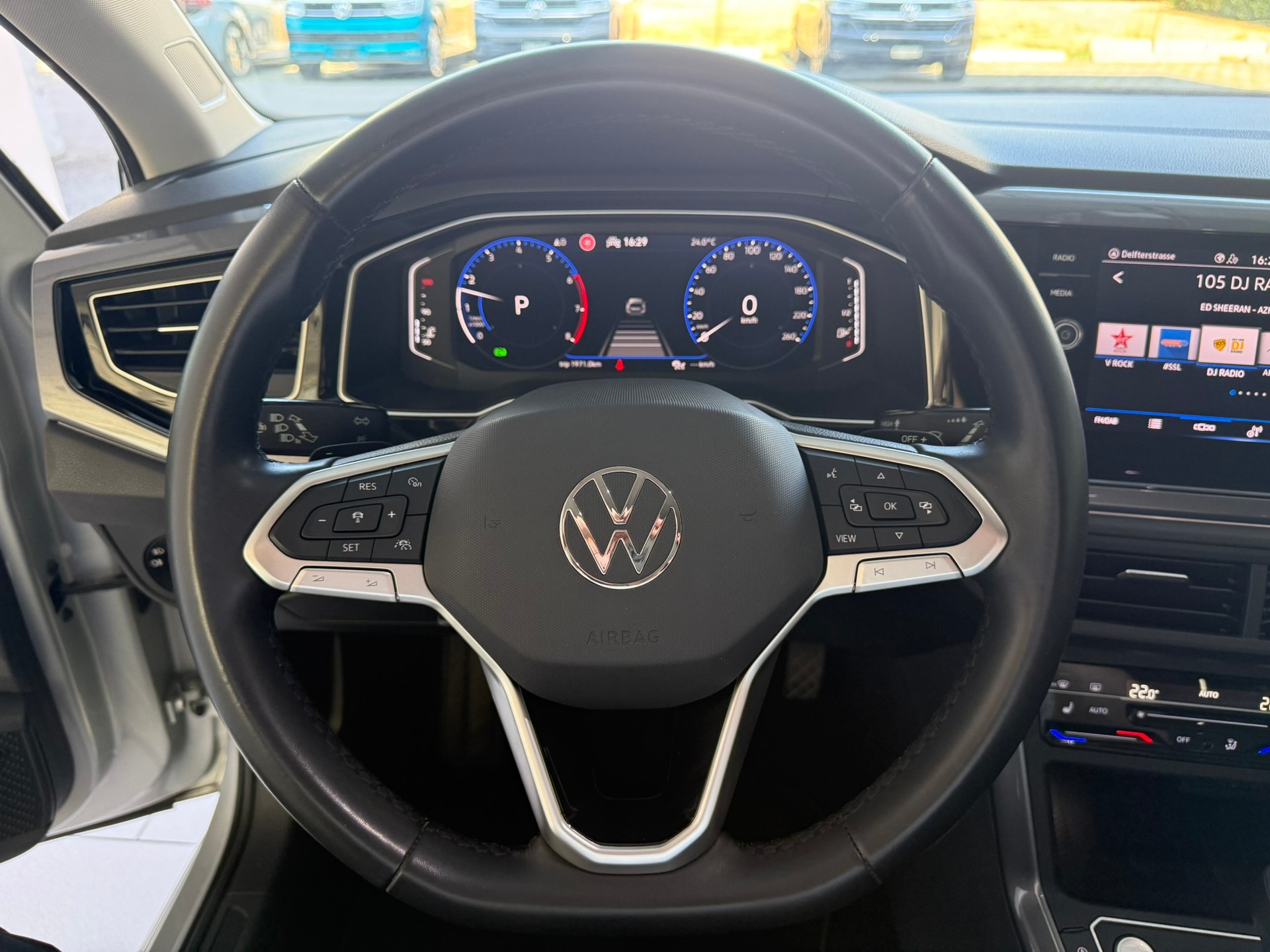 VW Taigo 1.0 TSI Style DSG-image-9