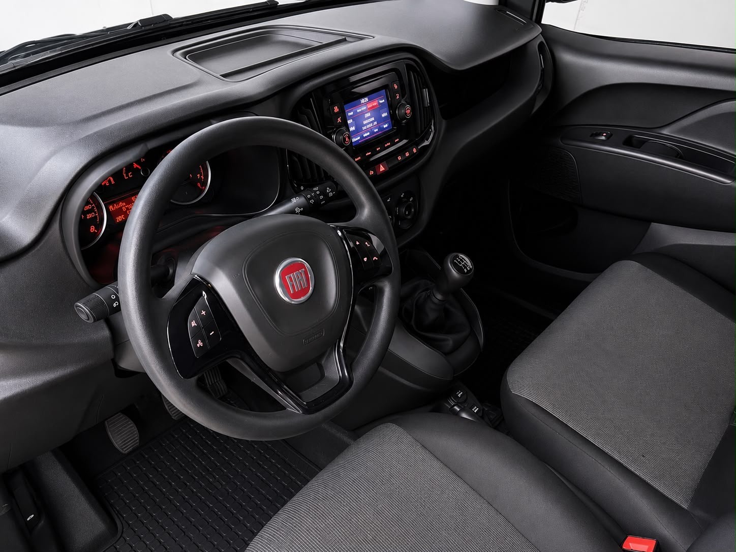 FIAT Doblò 1.3 Multijet Cargo Swiss-image-5