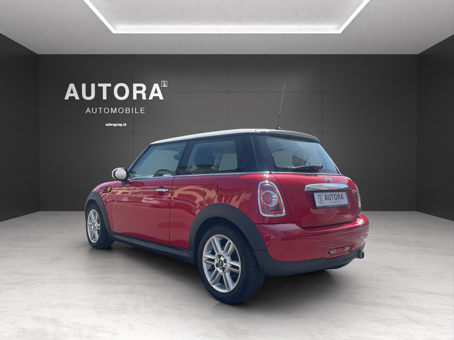 MINI Cooper-image-3