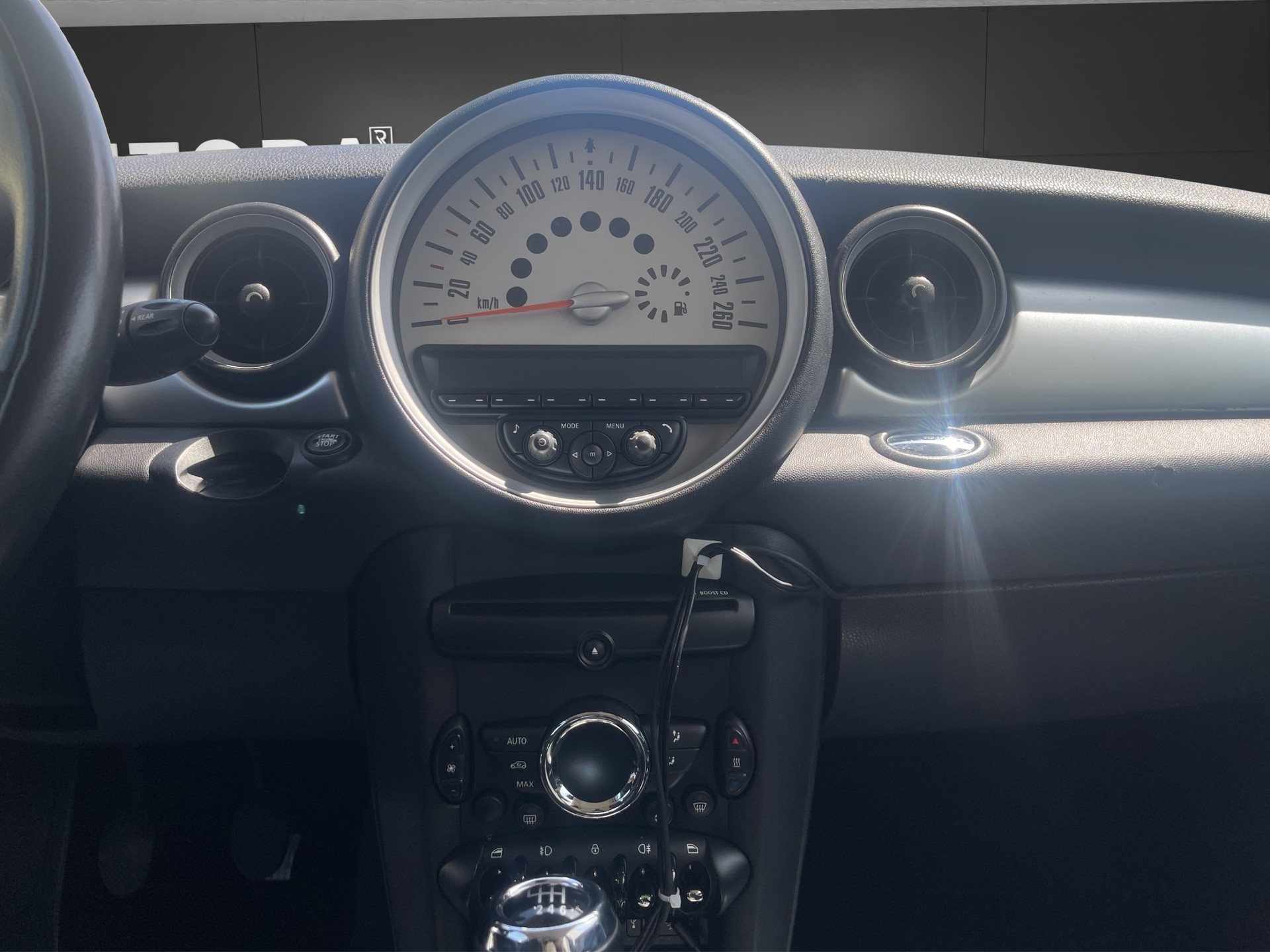 MINI Cooper-image-11