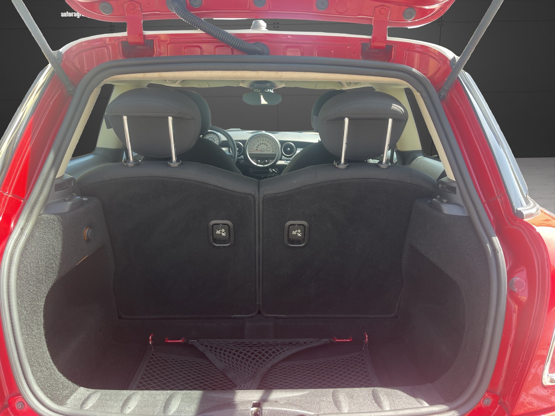 MINI Cooper-image-15