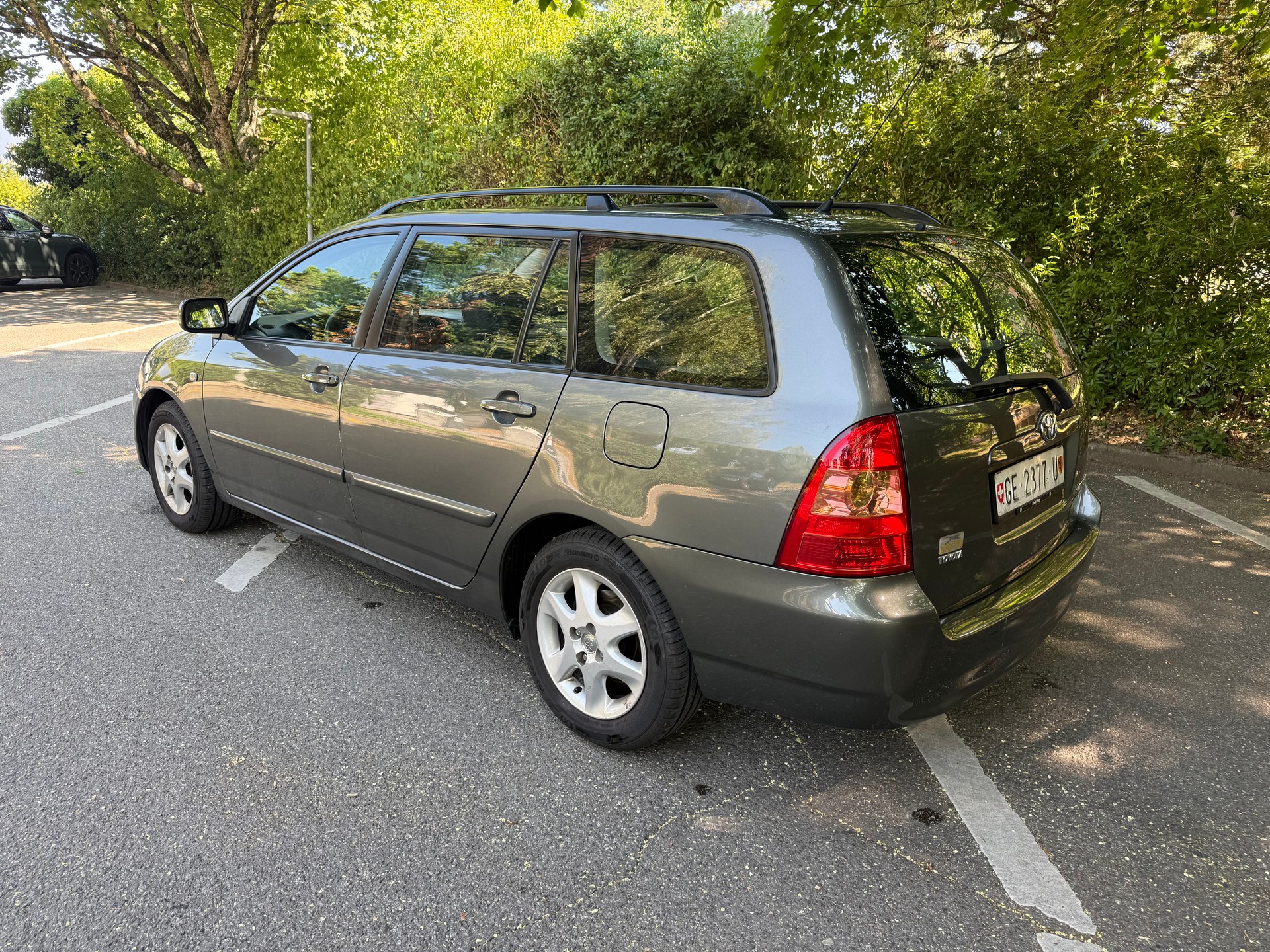 TOYOTA Corolla Wagon 1.6 Linea Sol-image-3