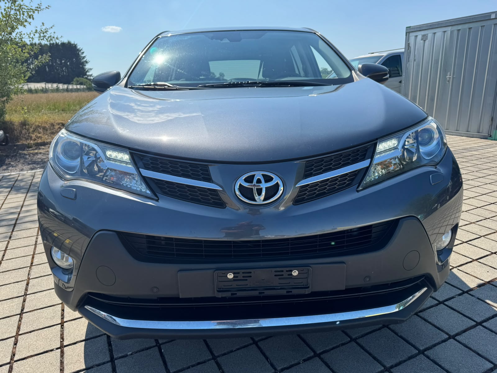 TOYOTA RAV-4 2.2D-CAT Sol Premium AT-image-1