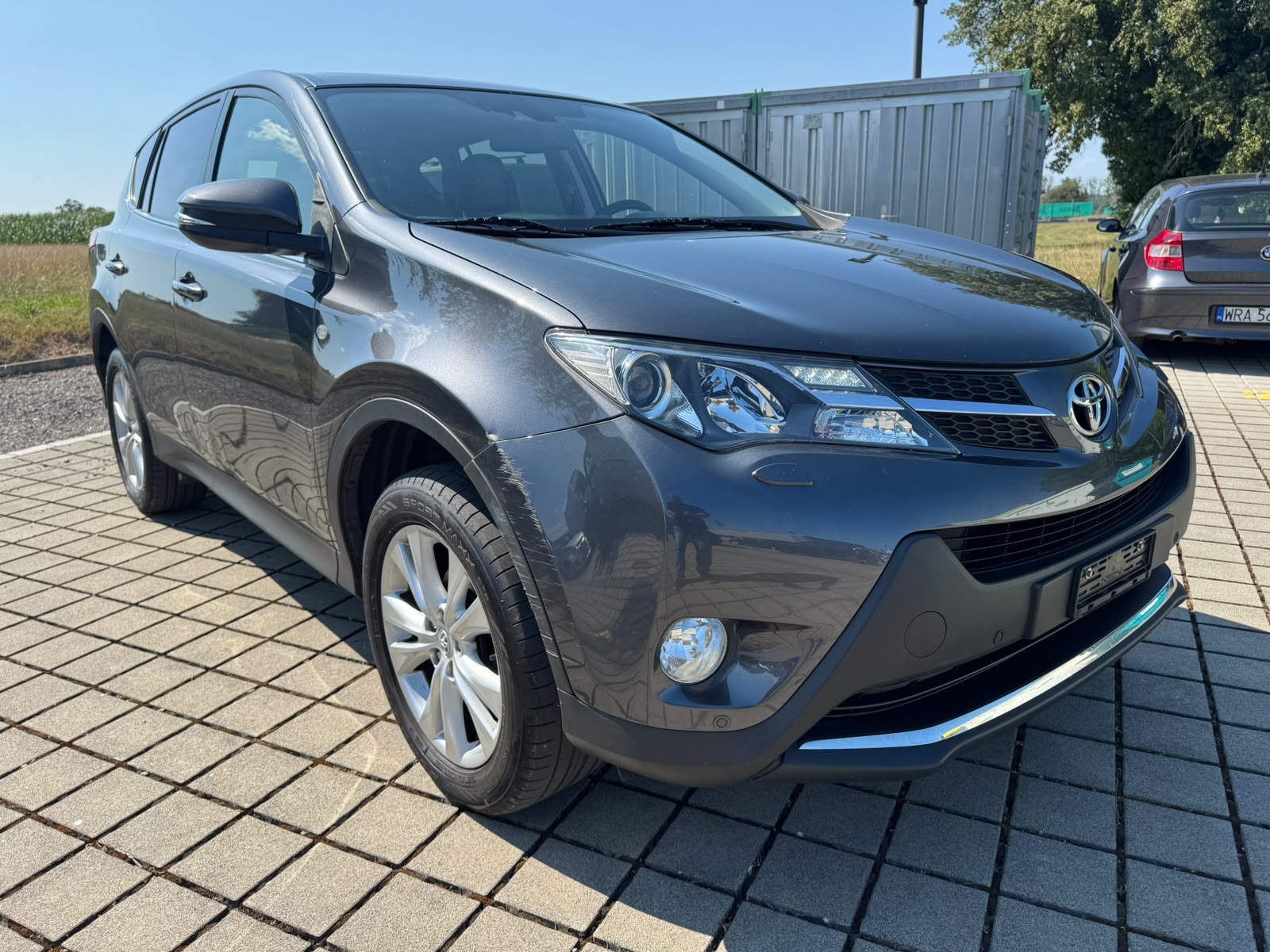 TOYOTA RAV-4 2.2D-CAT Sol Premium AT-image-2