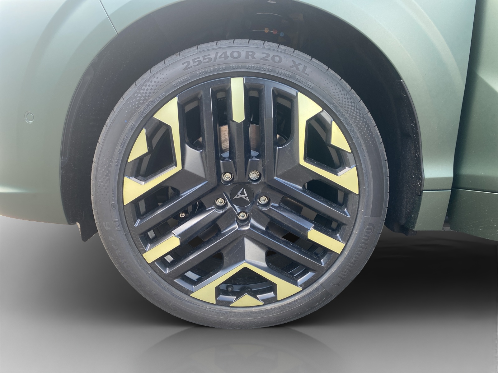 CUPRA Terramar 2.0 TSI DSG 4Drive VZ-image-14
