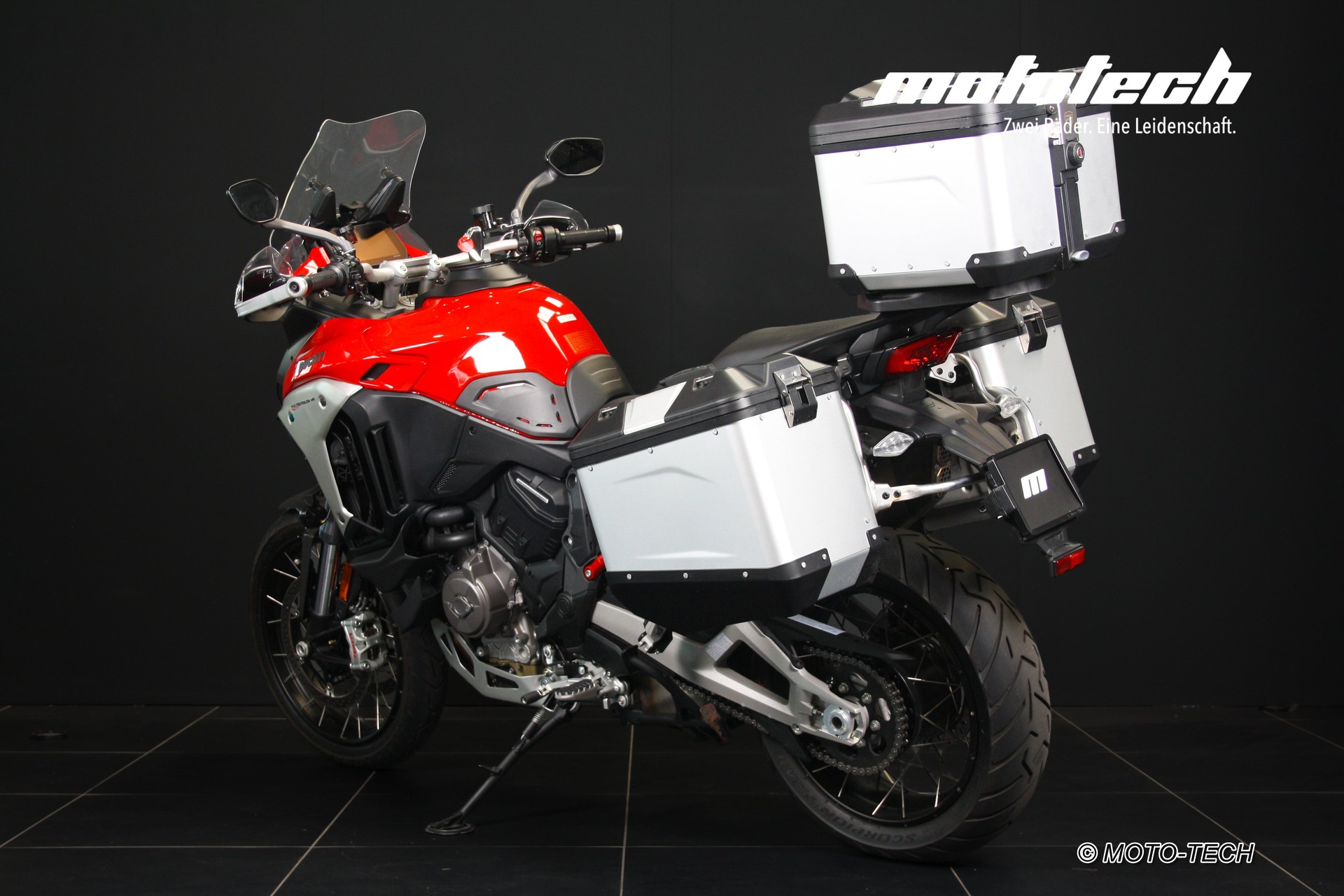 DUCATI Multistrada V4 Rally Travel Adventure-showroom-element-3