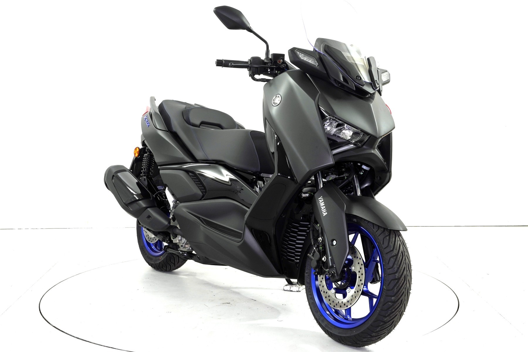 YAMAHA 300 X-Max ABS-showroom-element-1