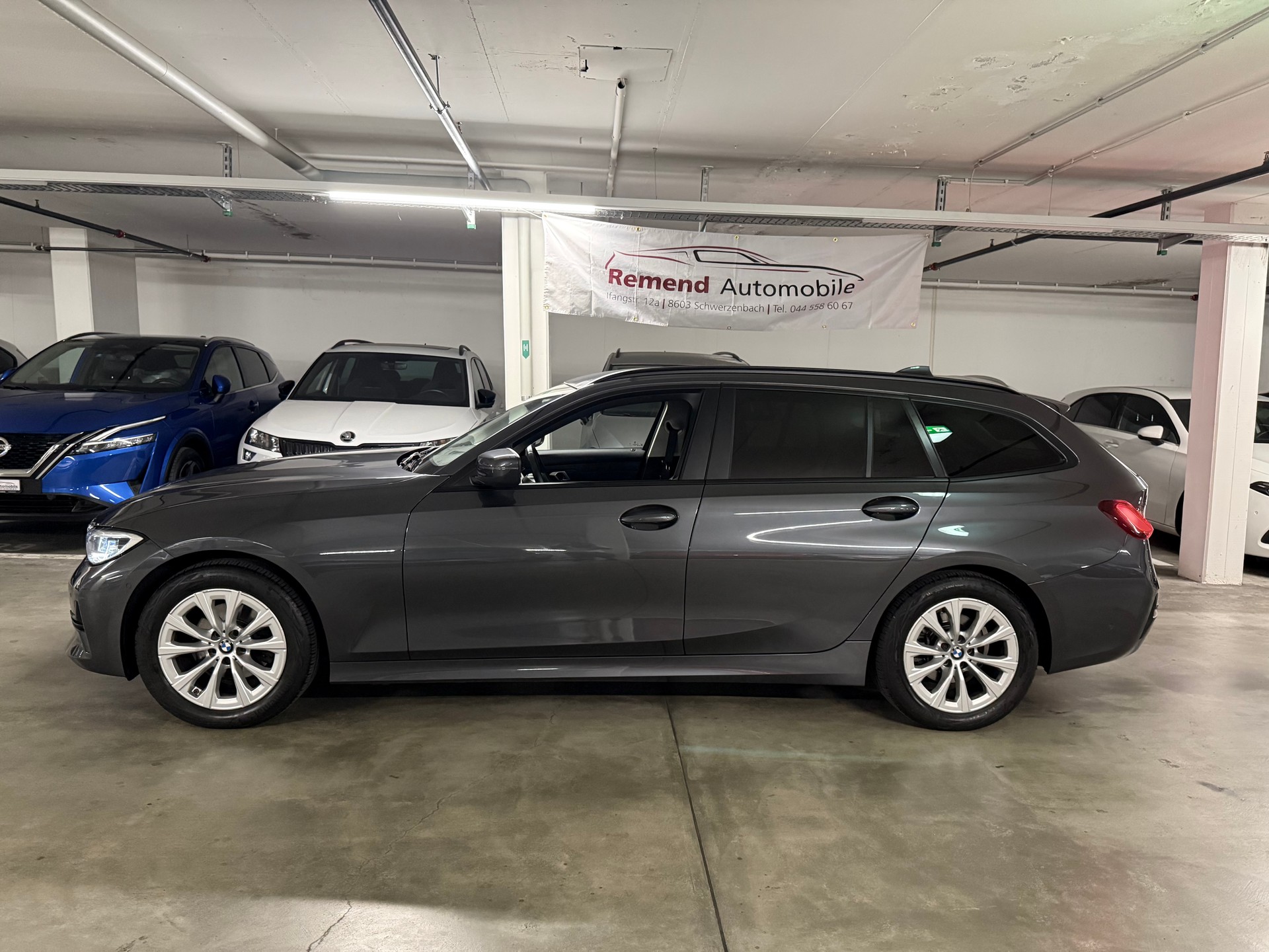 BMW 320d xDrive 48V Touring Steptronic AHK, RF Kamera-image-3