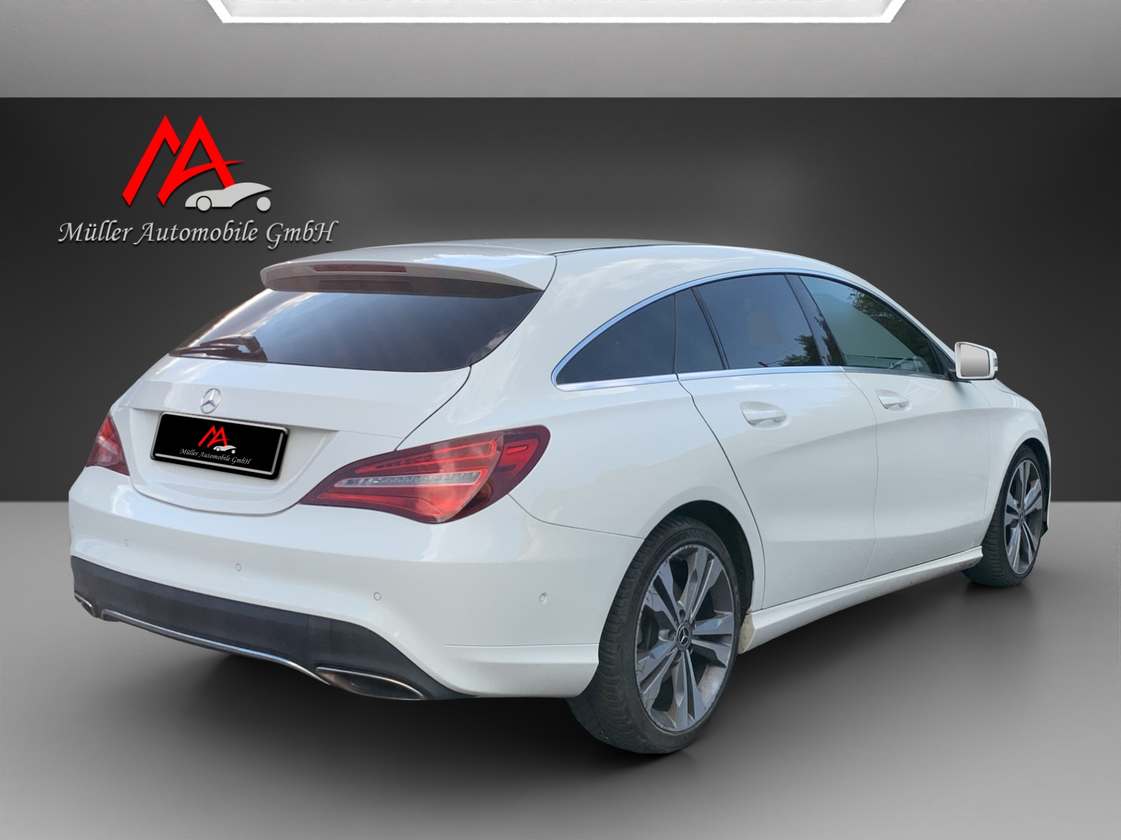 MERCEDES-BENZ CLA Shooting Brake 200 Night Star 7G-DCT-image-7