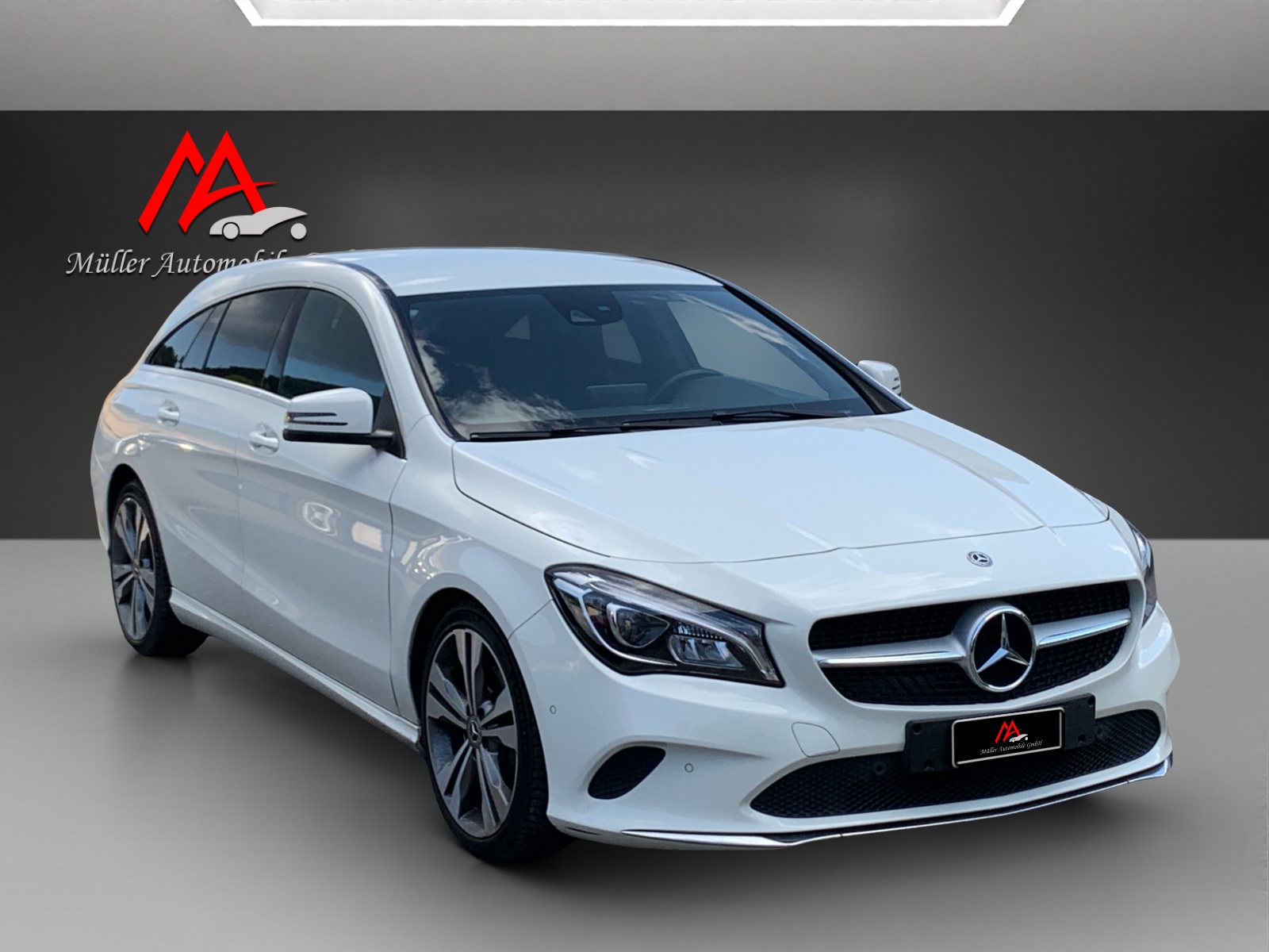 MERCEDES-BENZ CLA Shooting Brake 200 Night Star 7G-DCT-image-1