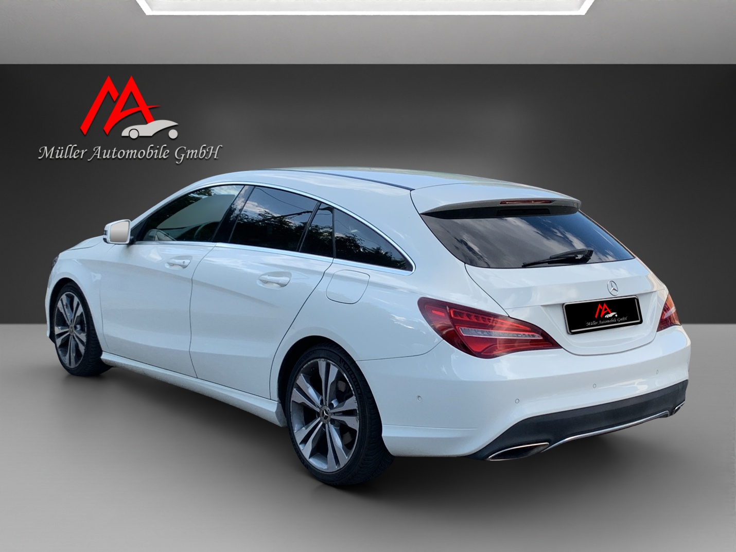 MERCEDES-BENZ CLA Shooting Brake 200 Night Star 7G-DCT-image-6