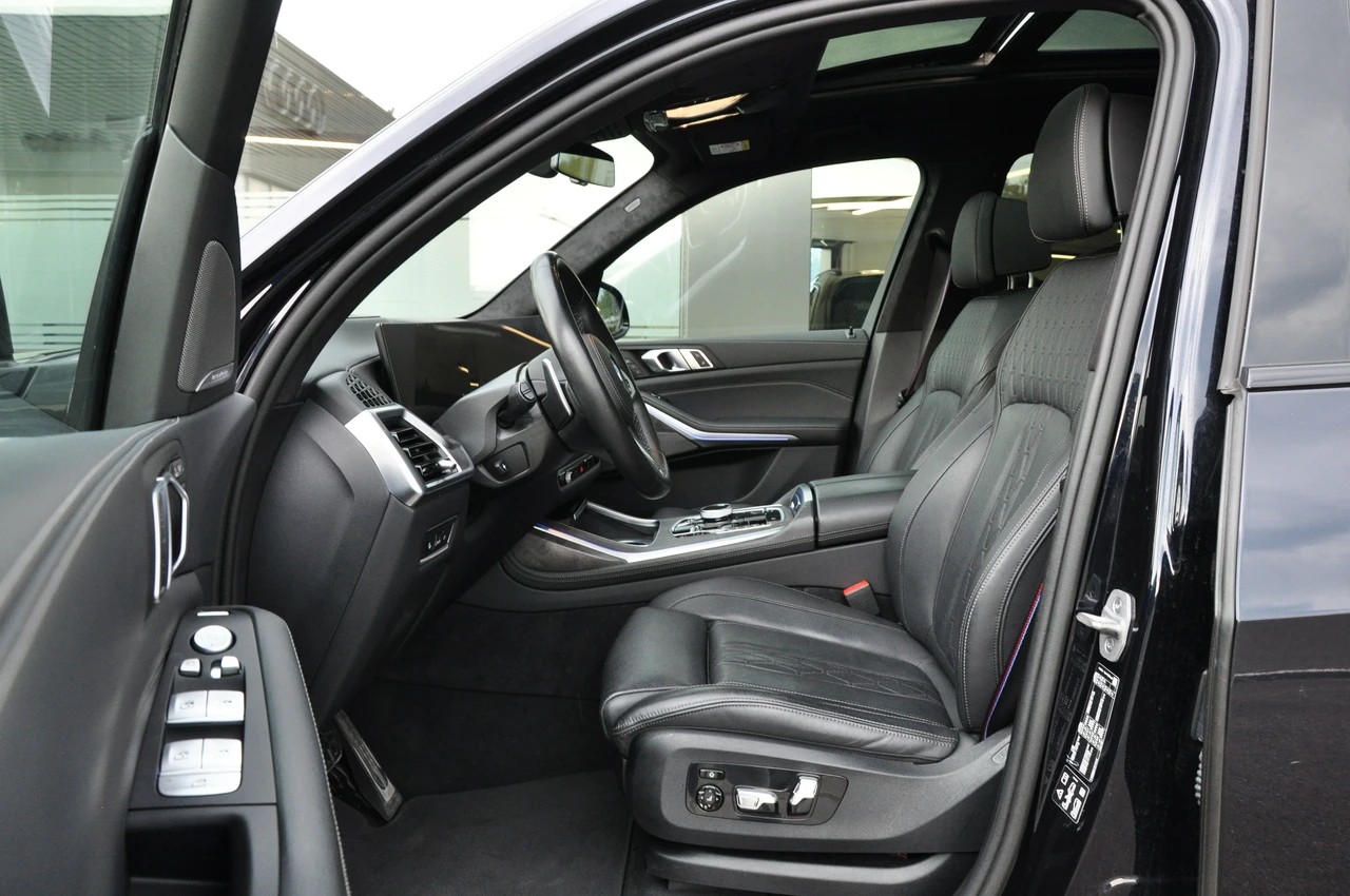 BMW X7 xDrive 48V 40d M Sport Pro Steptronic-image-10