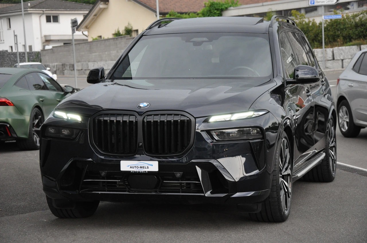 BMW X7 xDrive 48V 40d M Sport Pro Steptronic-image-9