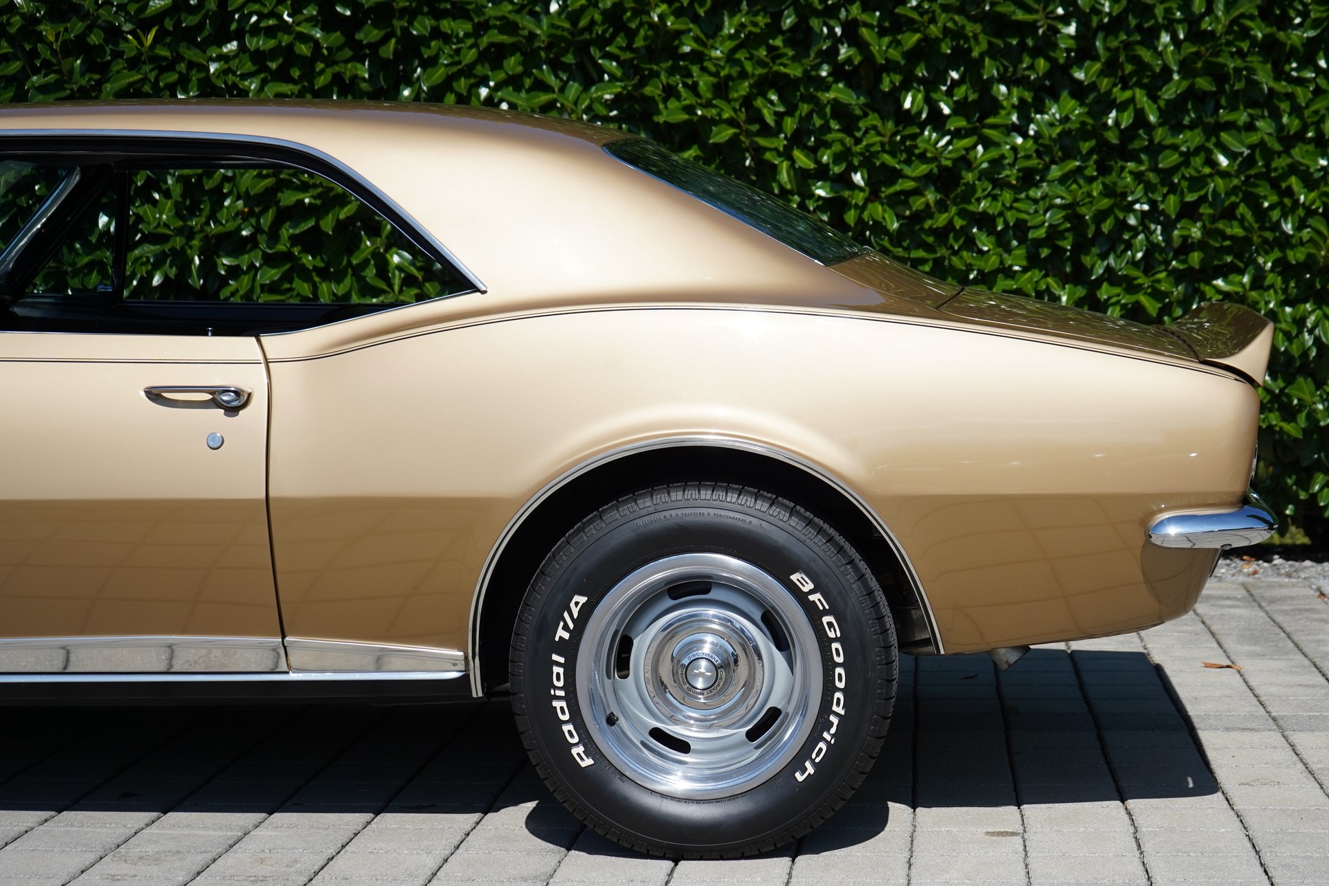 CHEVROLET Camaro 350 RS/SS-image-24