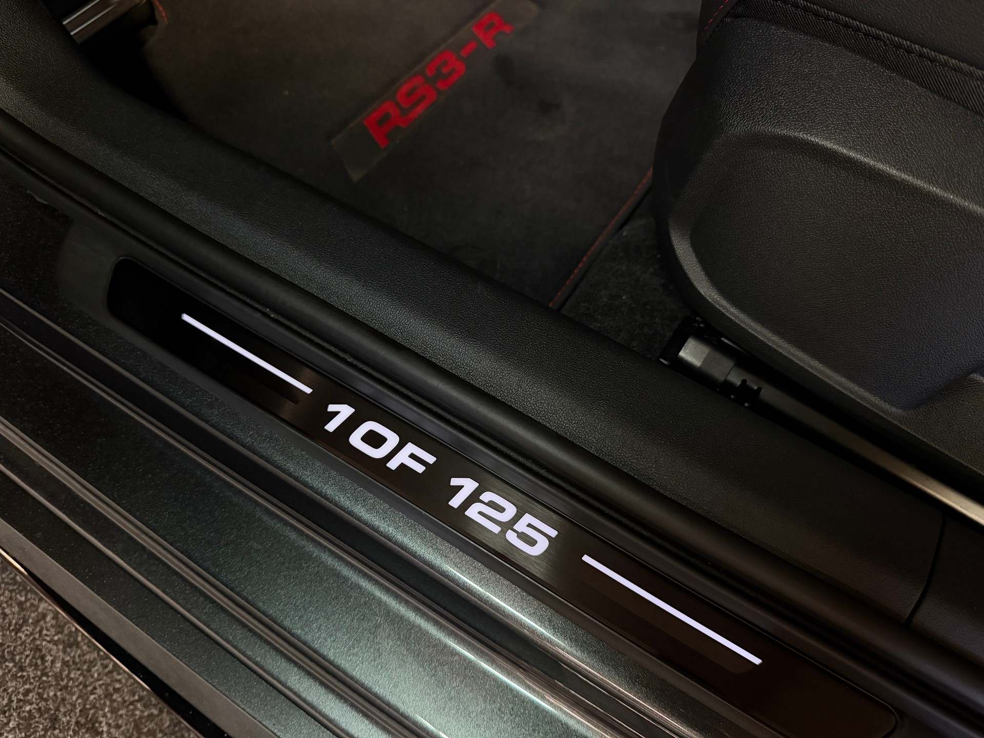 AUDI RS3-R ABT 1 of 125 2.5 Quattro S-tronic-image-21
