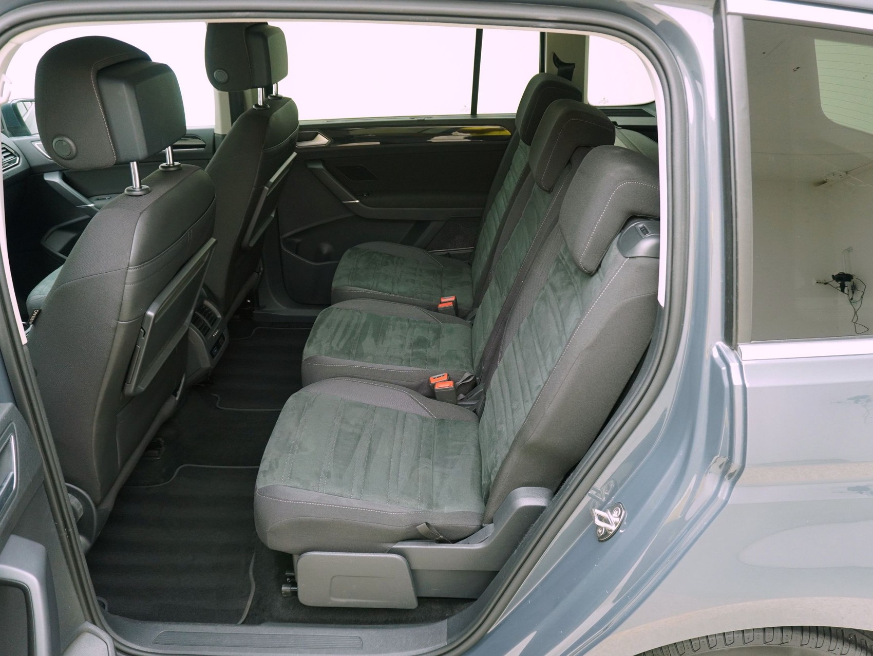 VW Touran 1.5 TSI DSG Highline-image-10