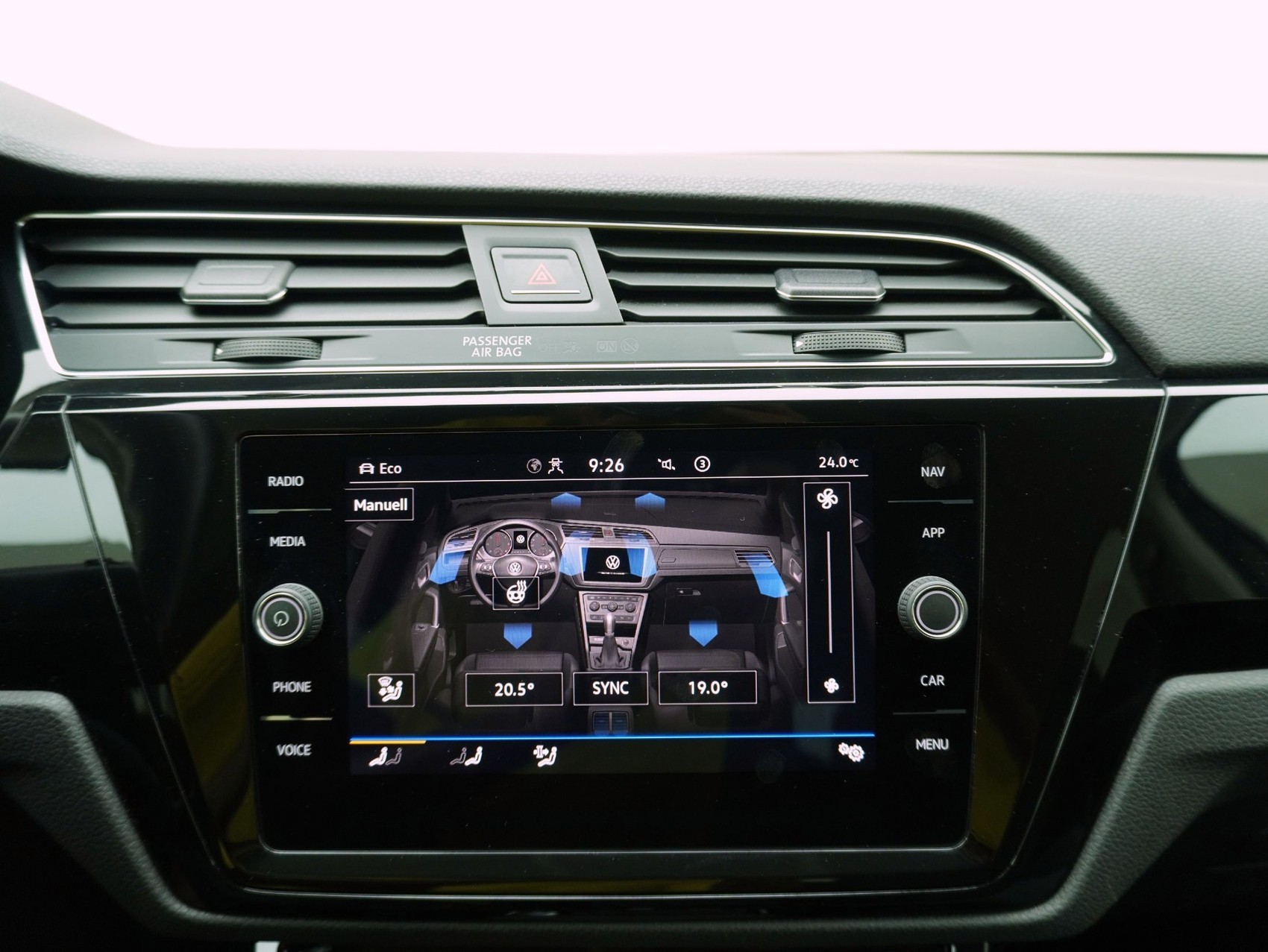 VW Touran 1.5 TSI DSG Highline-image-18