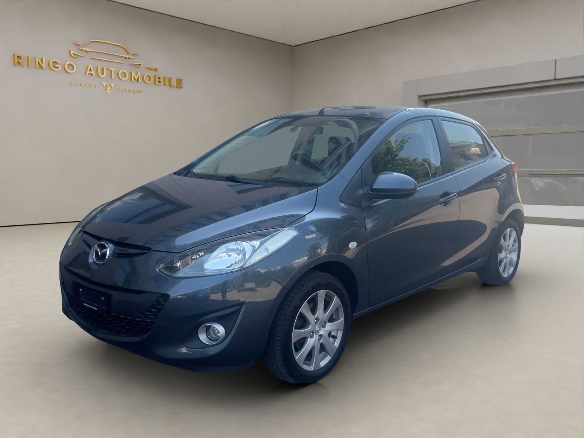 MAZDA 2 1.5i 16V Exclusive Automatic-image-2