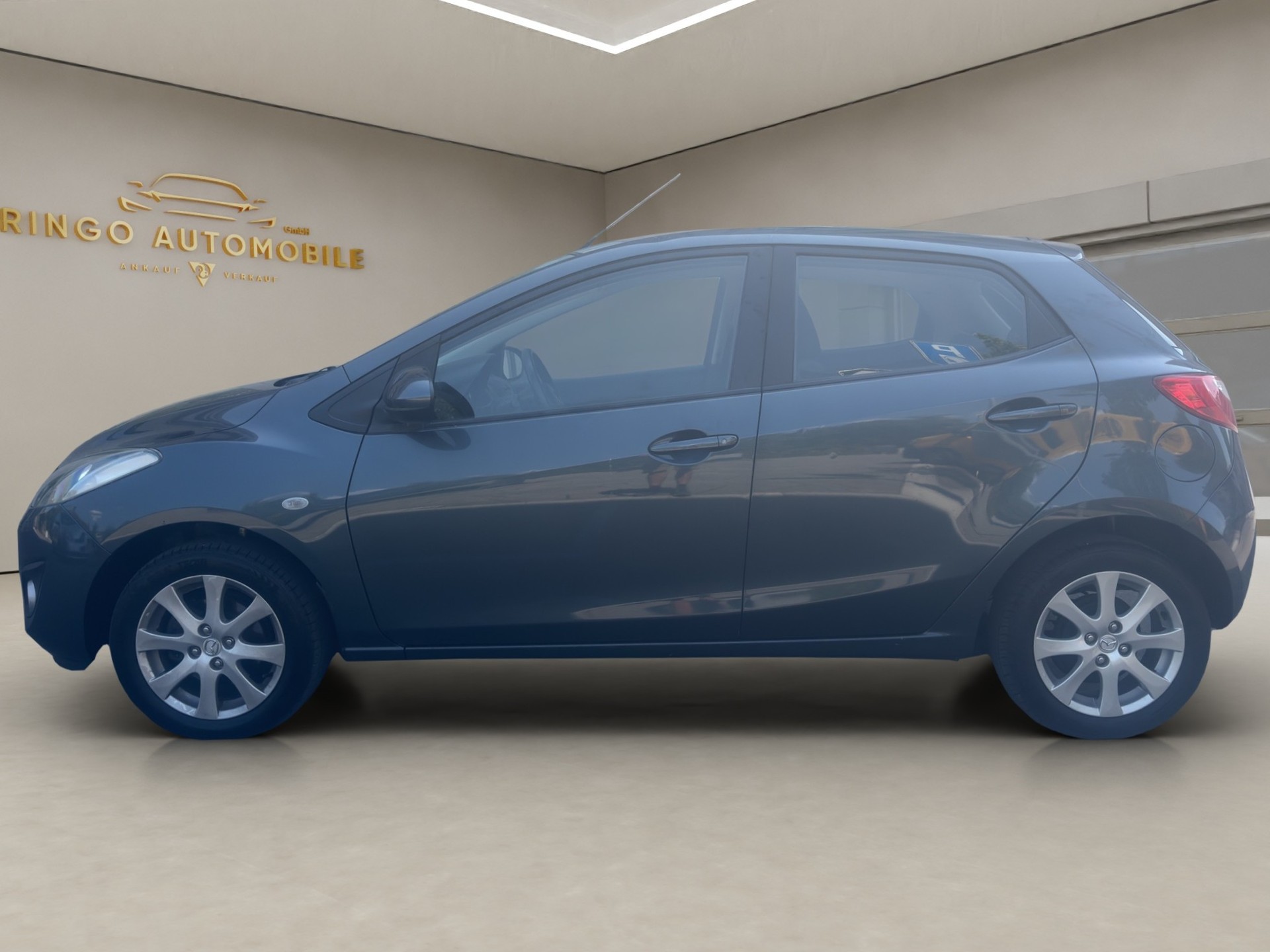 MAZDA 2 1.5i 16V Exclusive Automatic-image-3