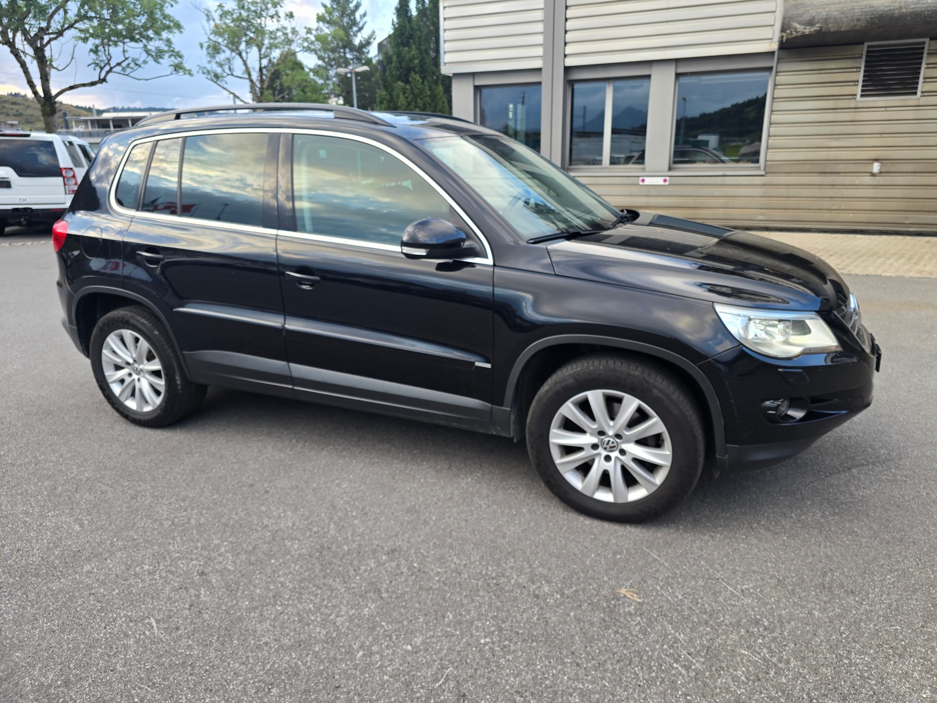 VW Tiguan 2.0 TDI Sport&Style-image-7