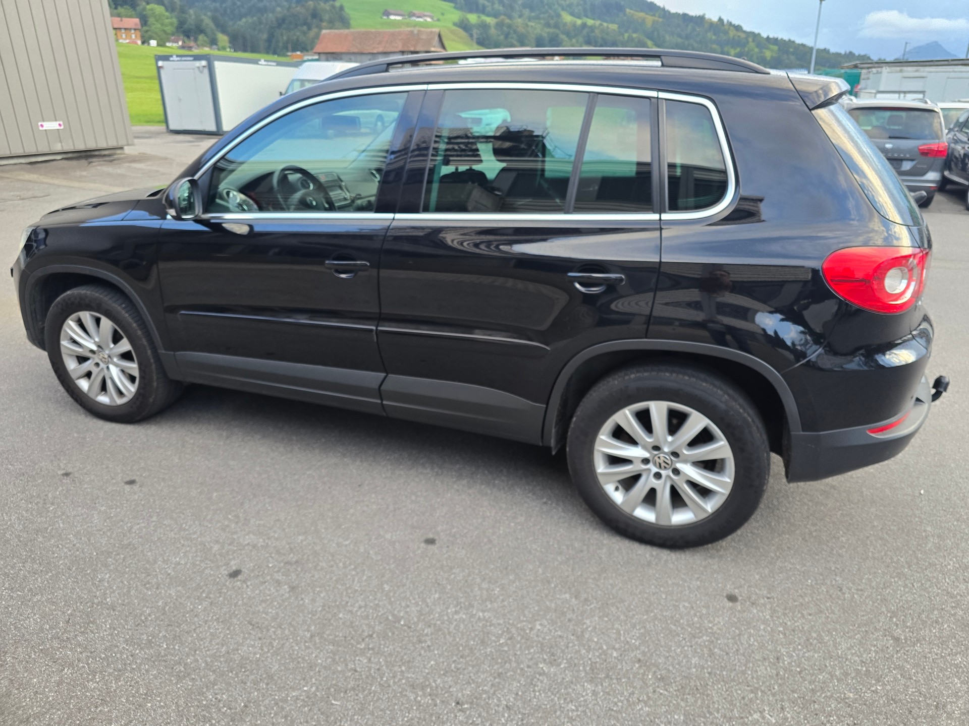 VW Tiguan 2.0 TDI Sport&Style-image-9